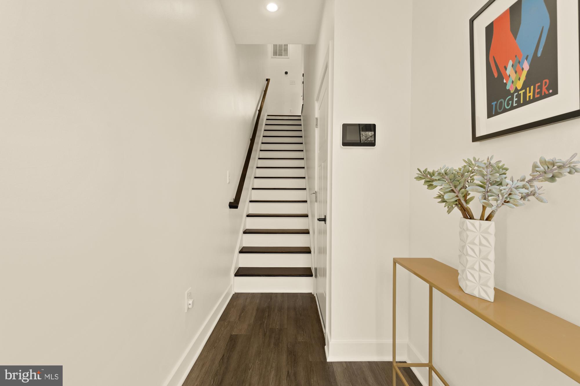 HYATTSVILLE - Residential