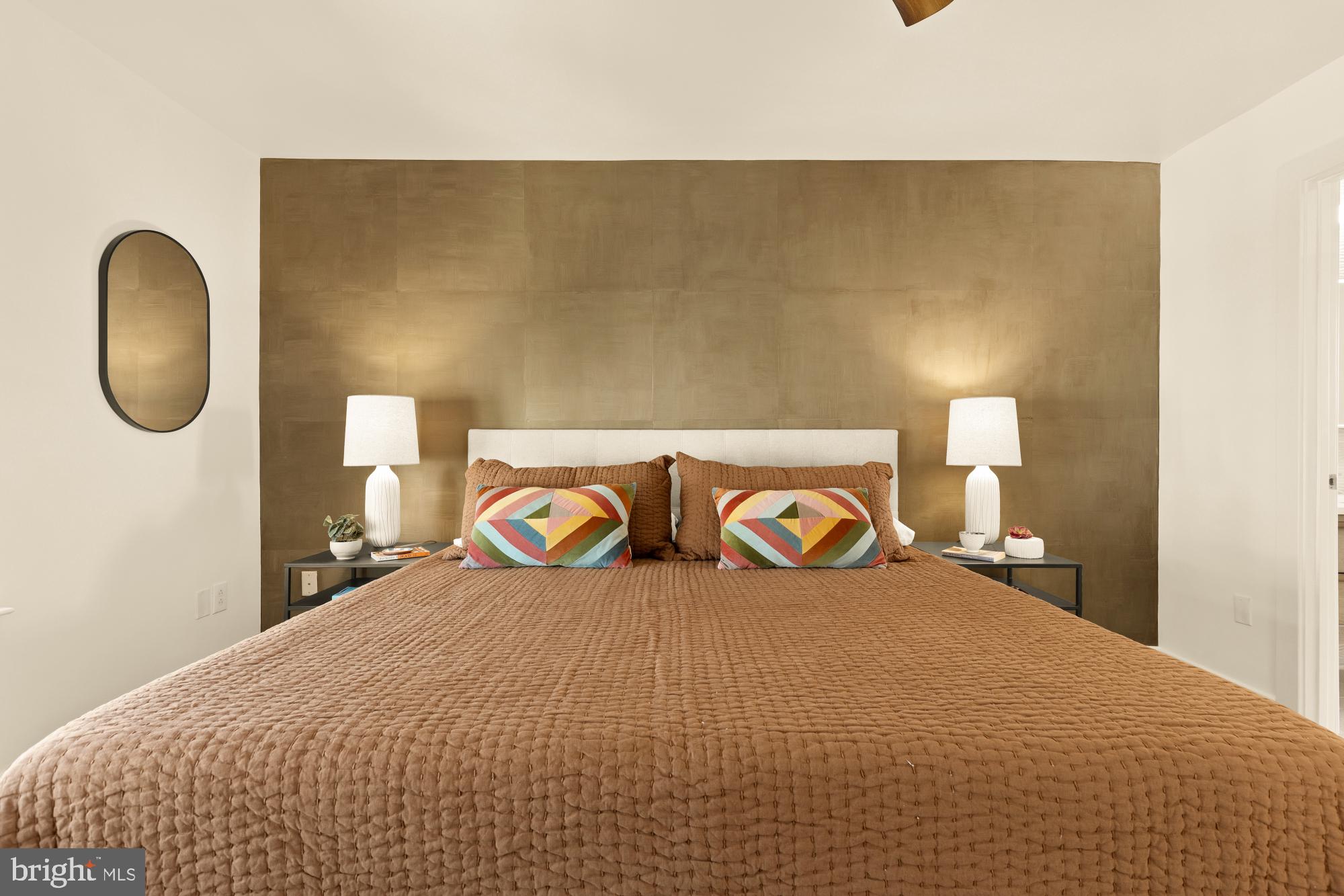 HYATTSVILLE - Residential