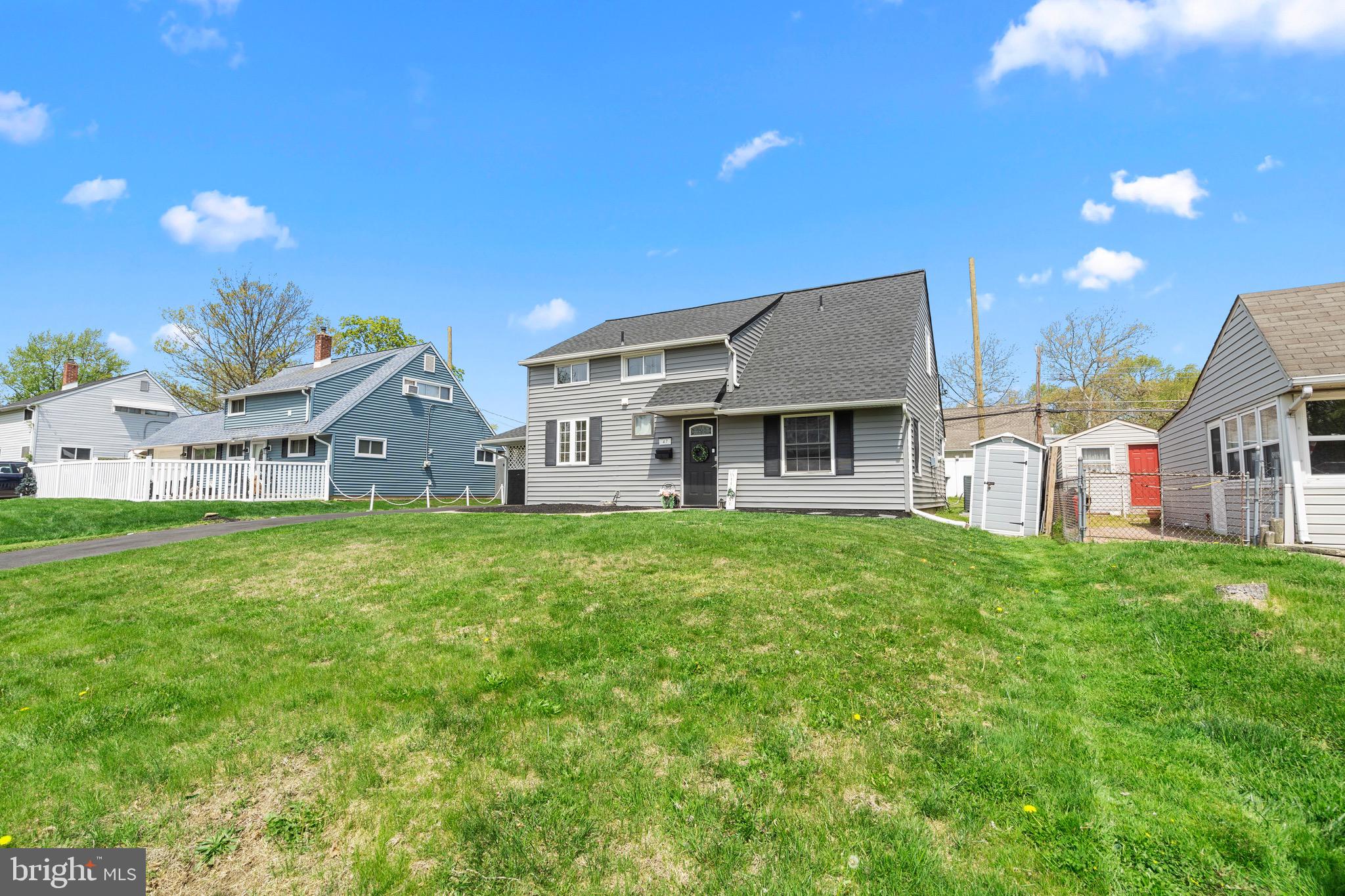 INDIAN CREEK - Residential