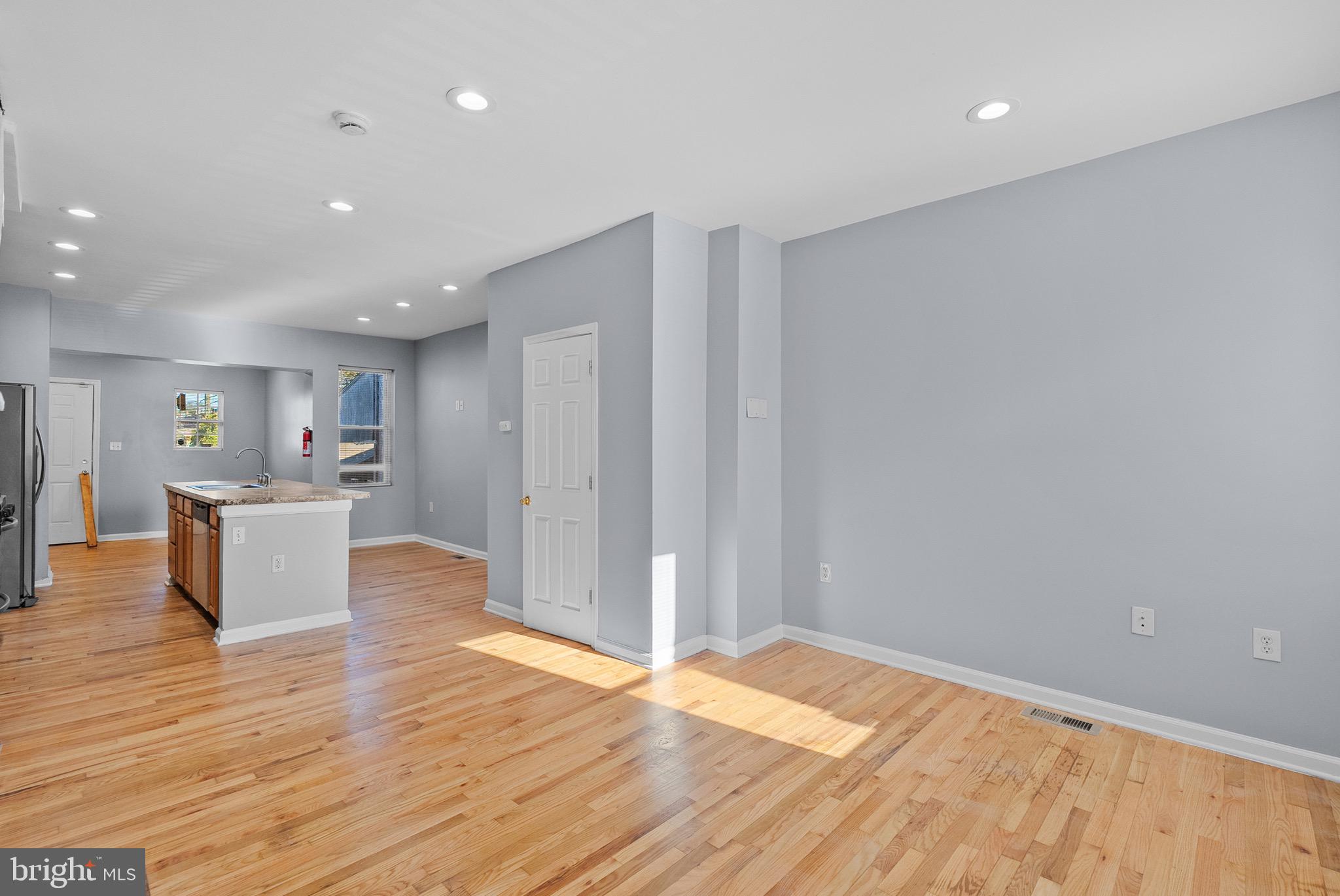 ARLINGTON - Residential Lease