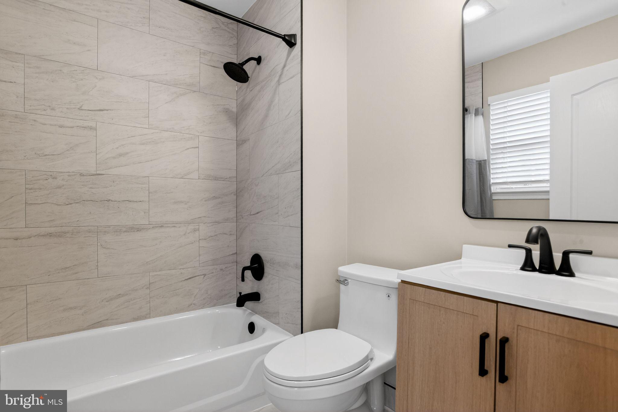 GWYNEDD POINTE - Residential Lease