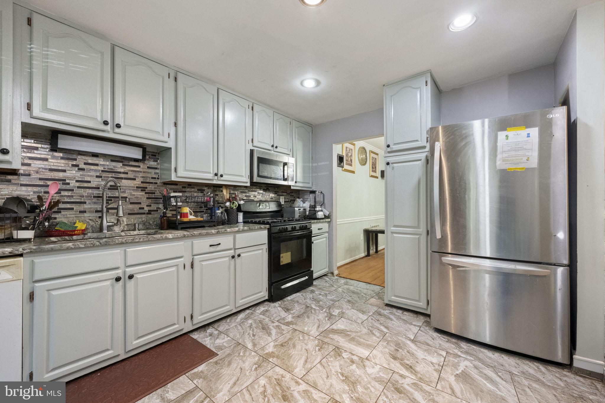 16793 CAPON TREE LANE