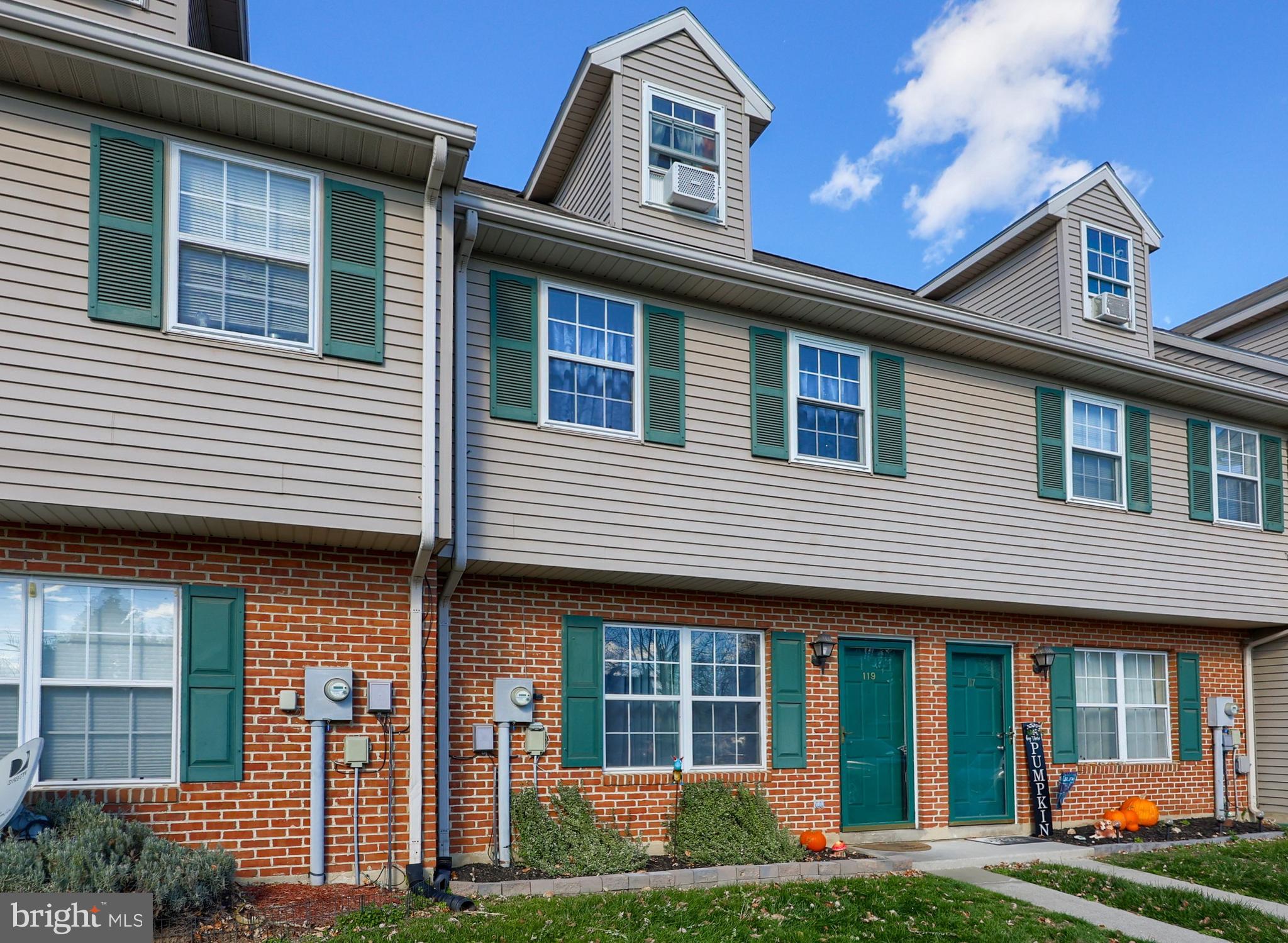 PLUM CREEK VILLAGE - Residential