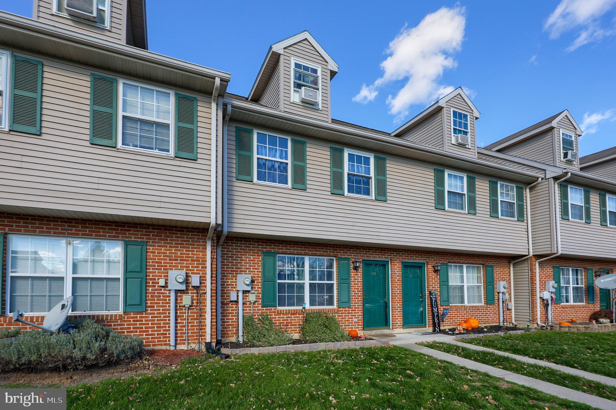 PLUM CREEK VILLAGE - Residential