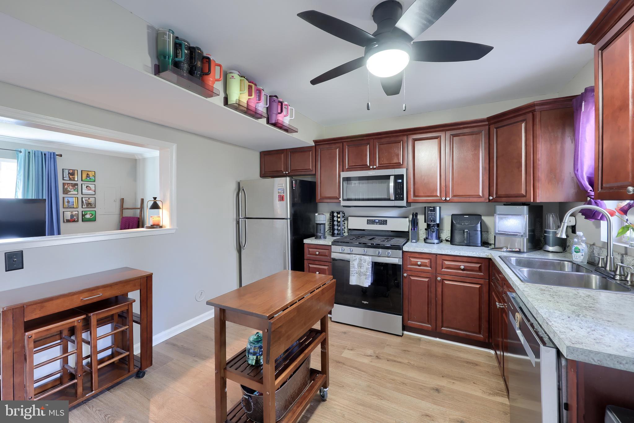 PLUM CREEK VILLAGE - Residential