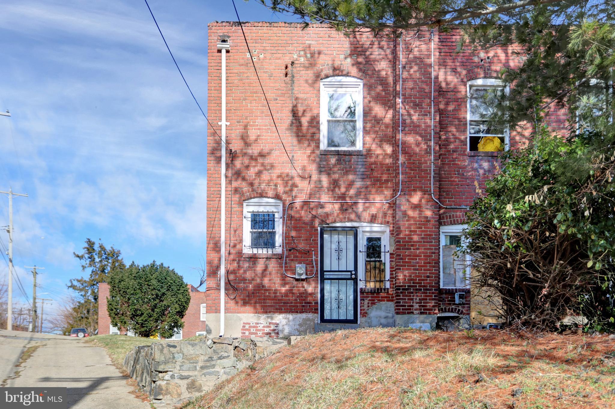 CHERRY HILL - Residential Lease