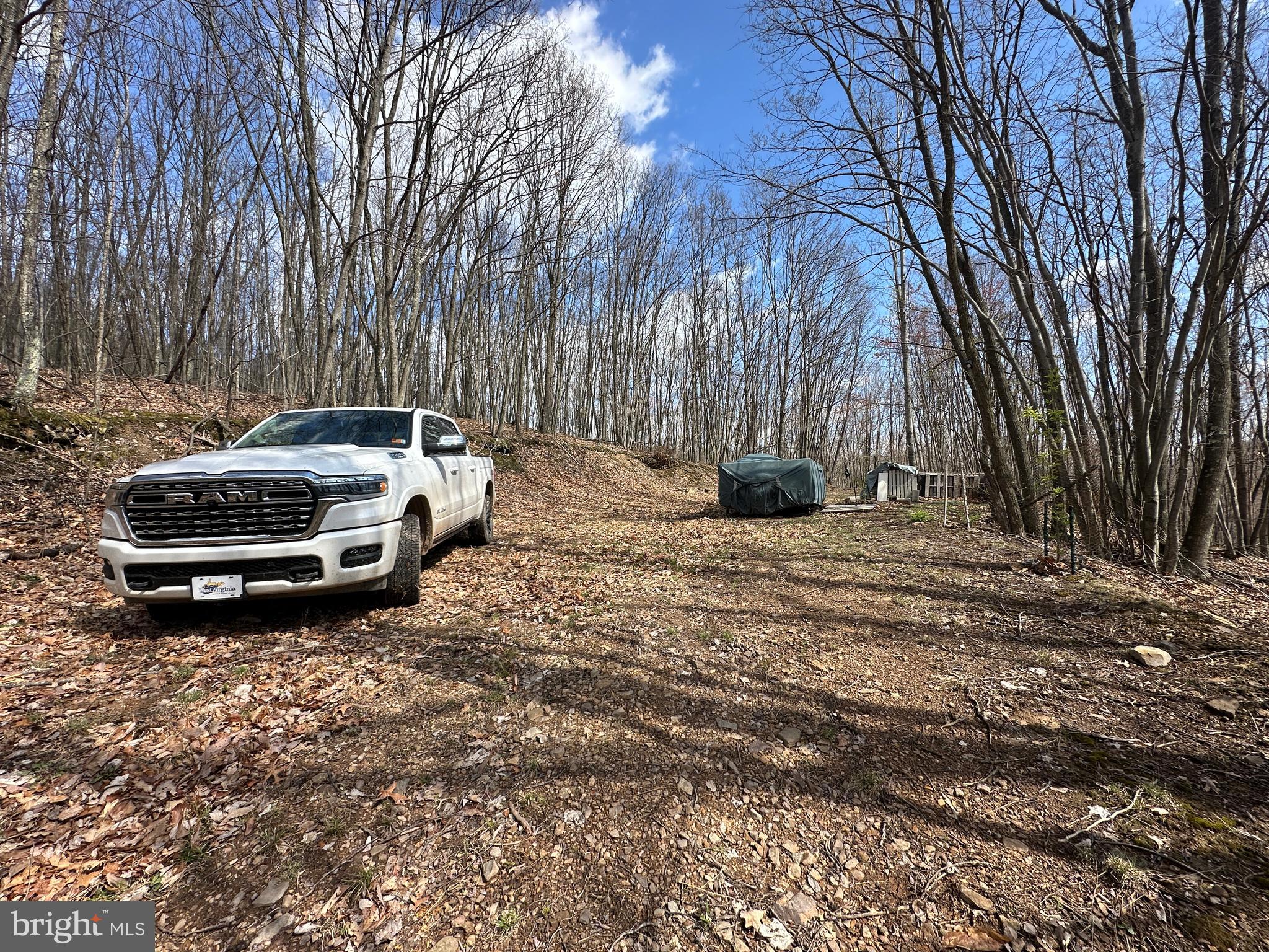 PEACEFUL VALLEY ESTATES - Land