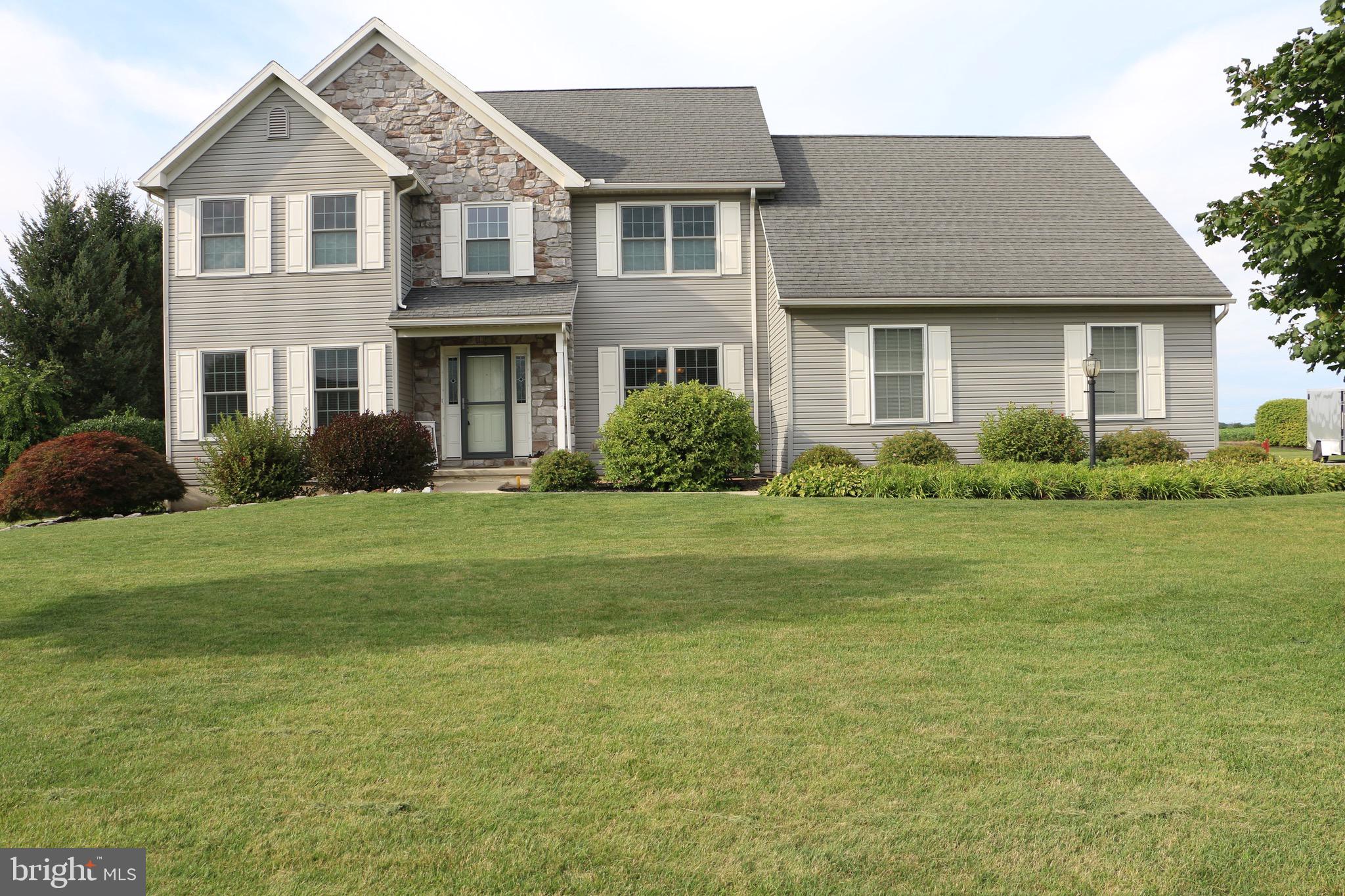 1033 CIDER LANE