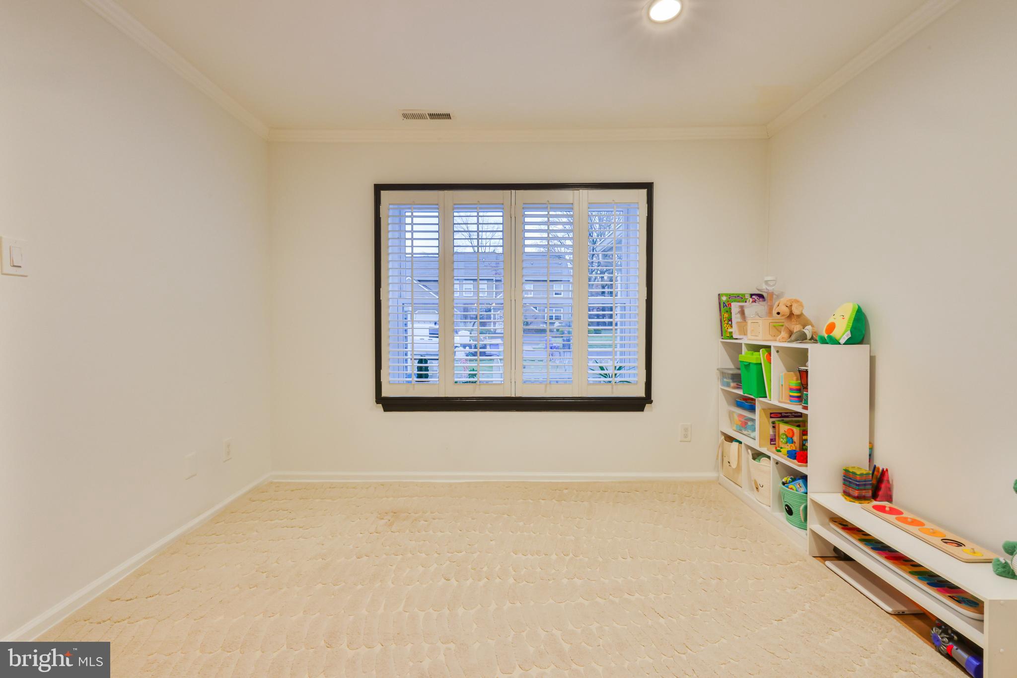 TANGLEWOOD - Residential