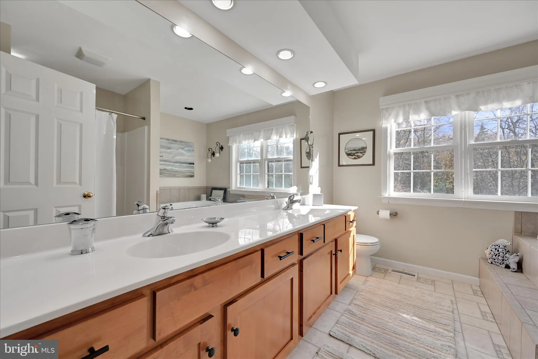 Elizabethtown, Pennsylvania 17022, United States, 4 Bedrooms Bedrooms, ,3 BathroomsBathrooms,Residential,Coming Soon,243421