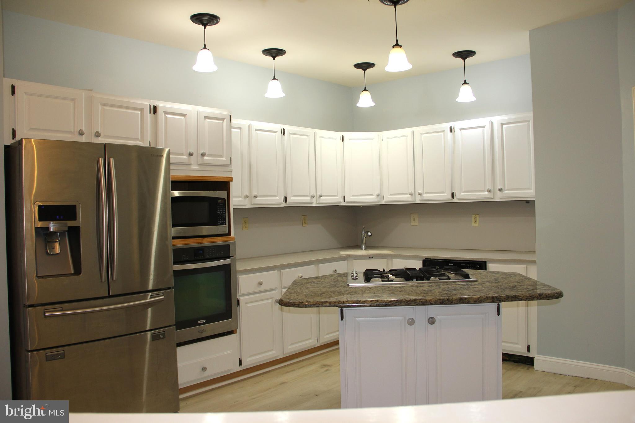 DAYLESFORD LAKE - Residential Lease