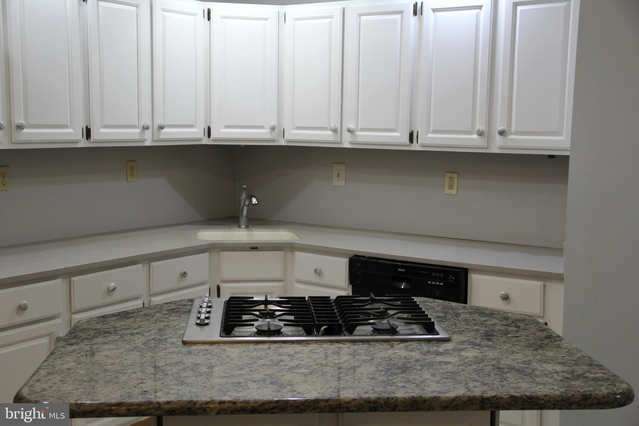 DAYLESFORD LAKE - Residential Lease