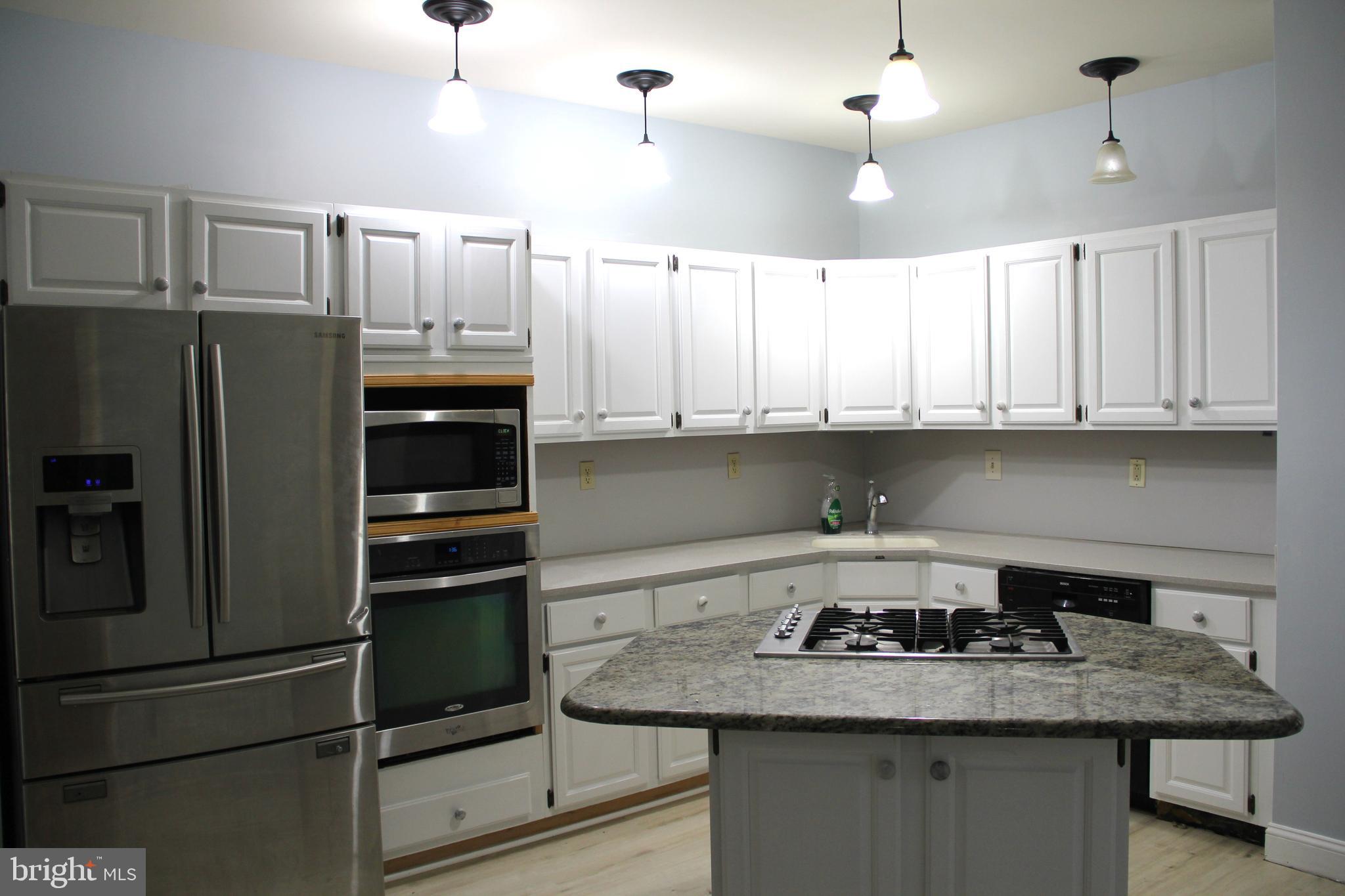 DAYLESFORD LAKE - Residential Lease