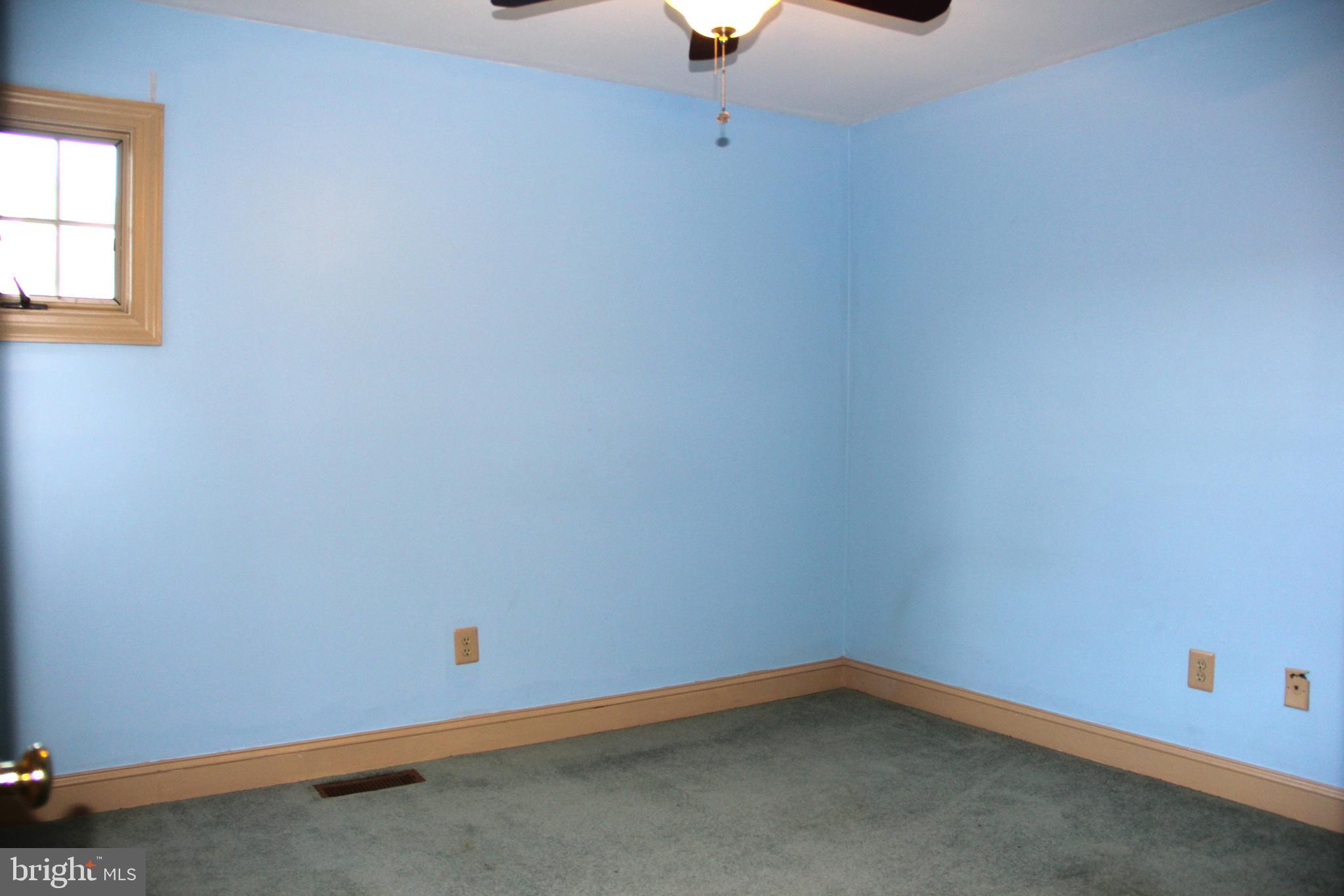 DAYLESFORD LAKE - Residential Lease