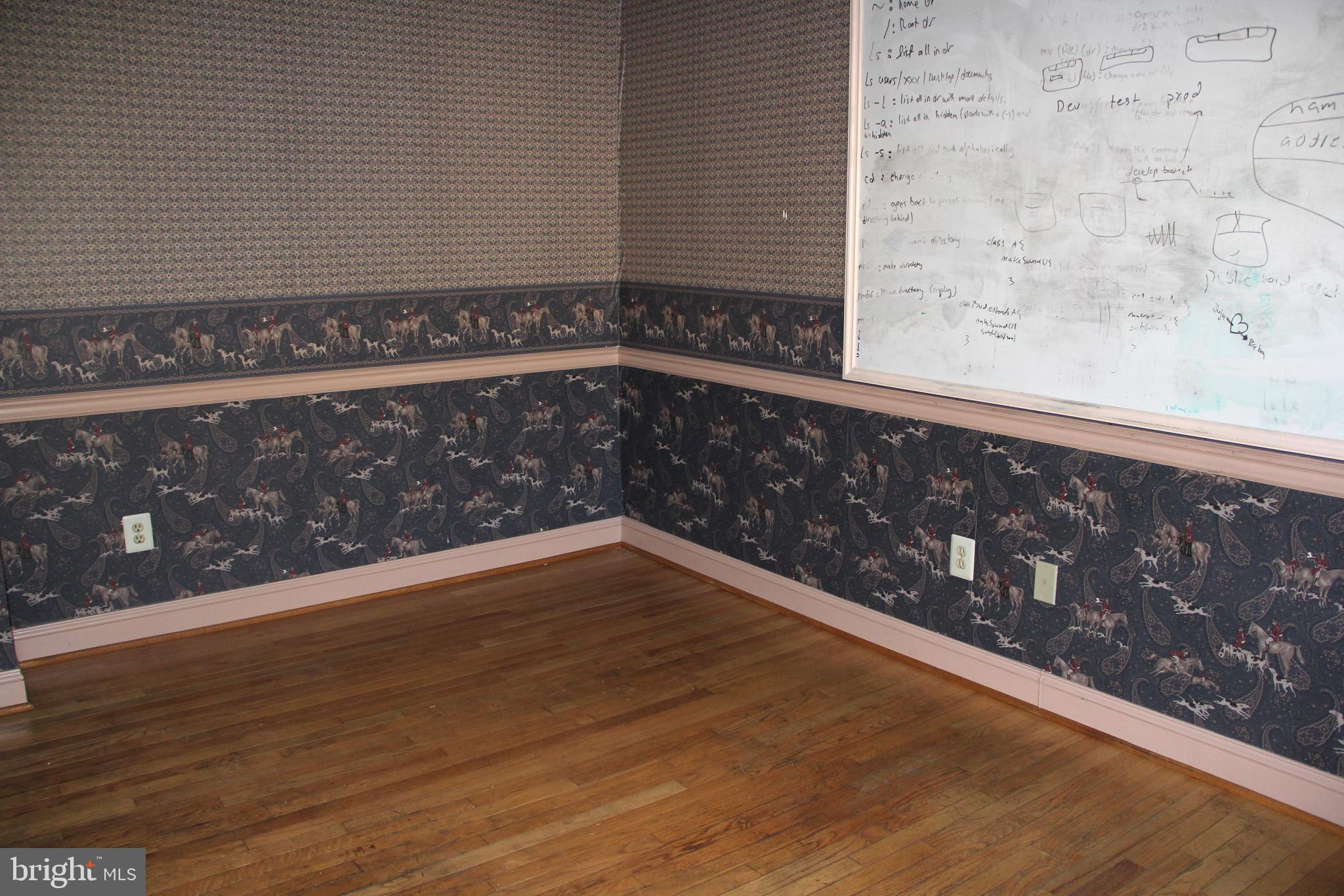 DAYLESFORD LAKE - Residential Lease