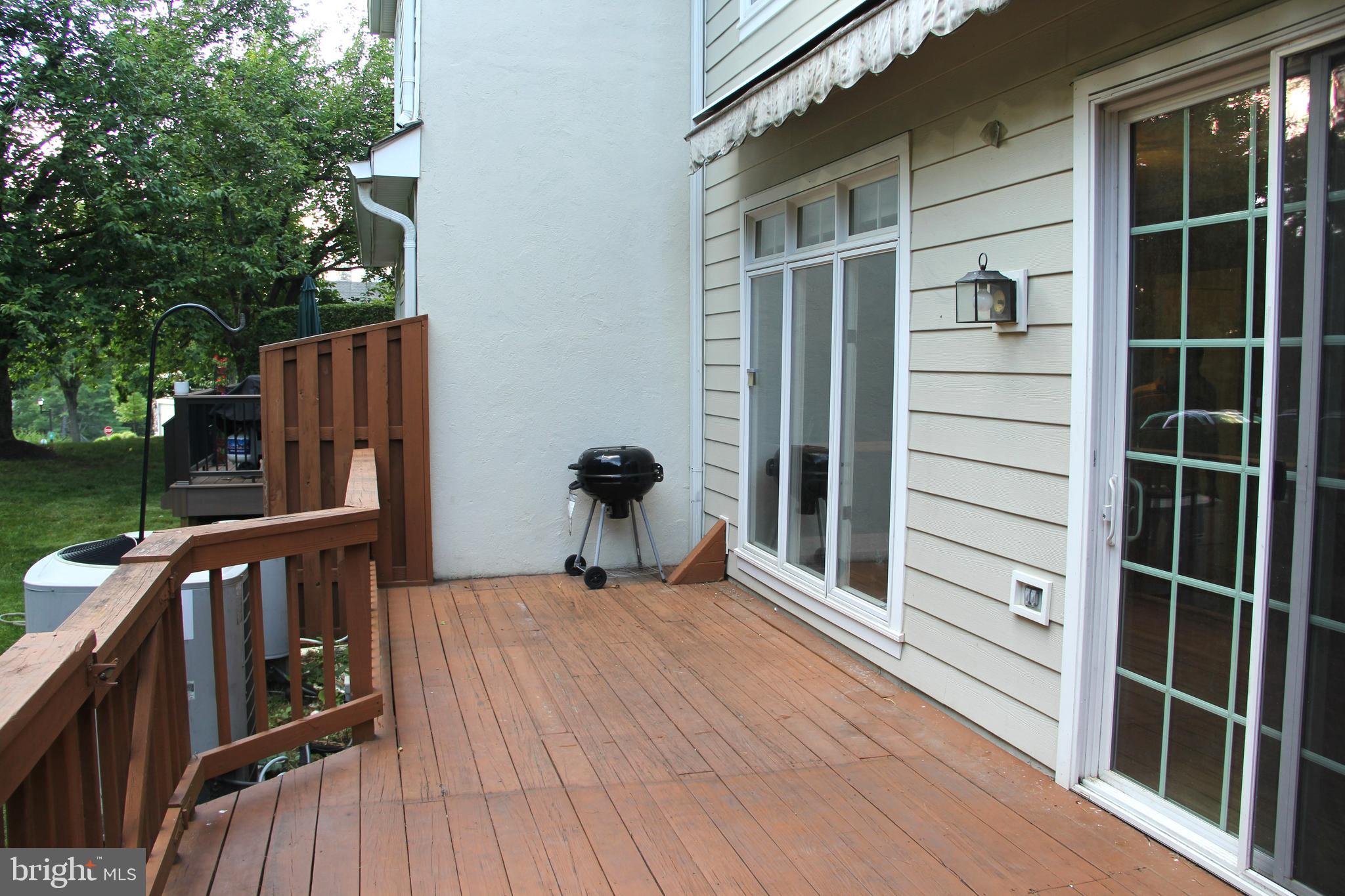 DAYLESFORD LAKE - Residential Lease