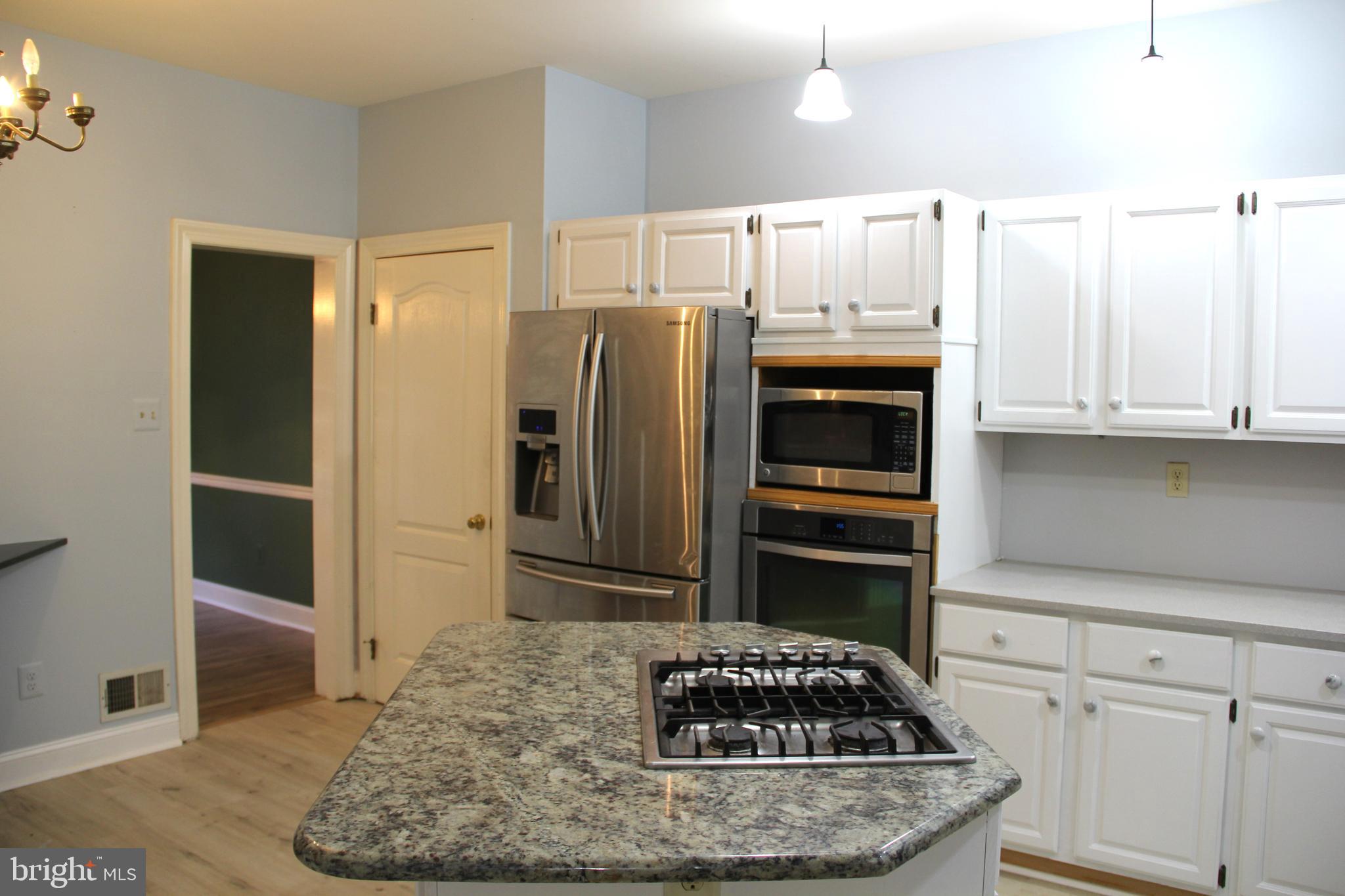 DAYLESFORD LAKE - Residential Lease