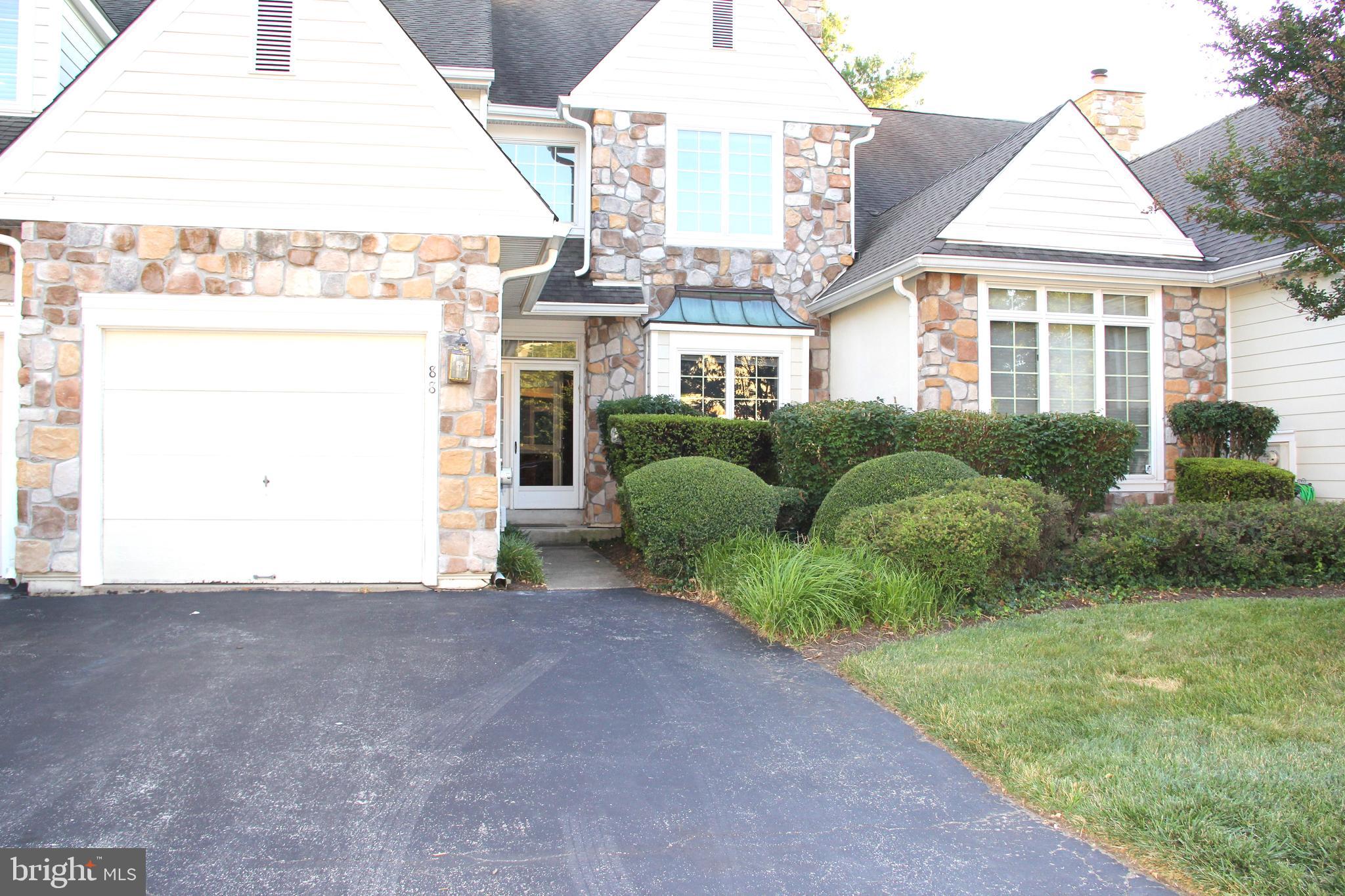 DAYLESFORD LAKE - Residential Lease