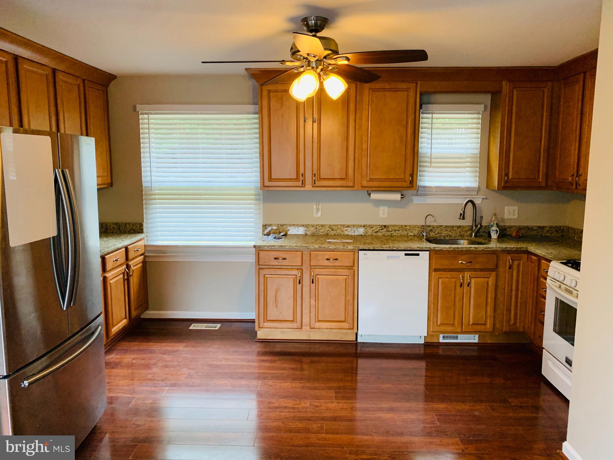 GREEN HILLS - Residential Lease