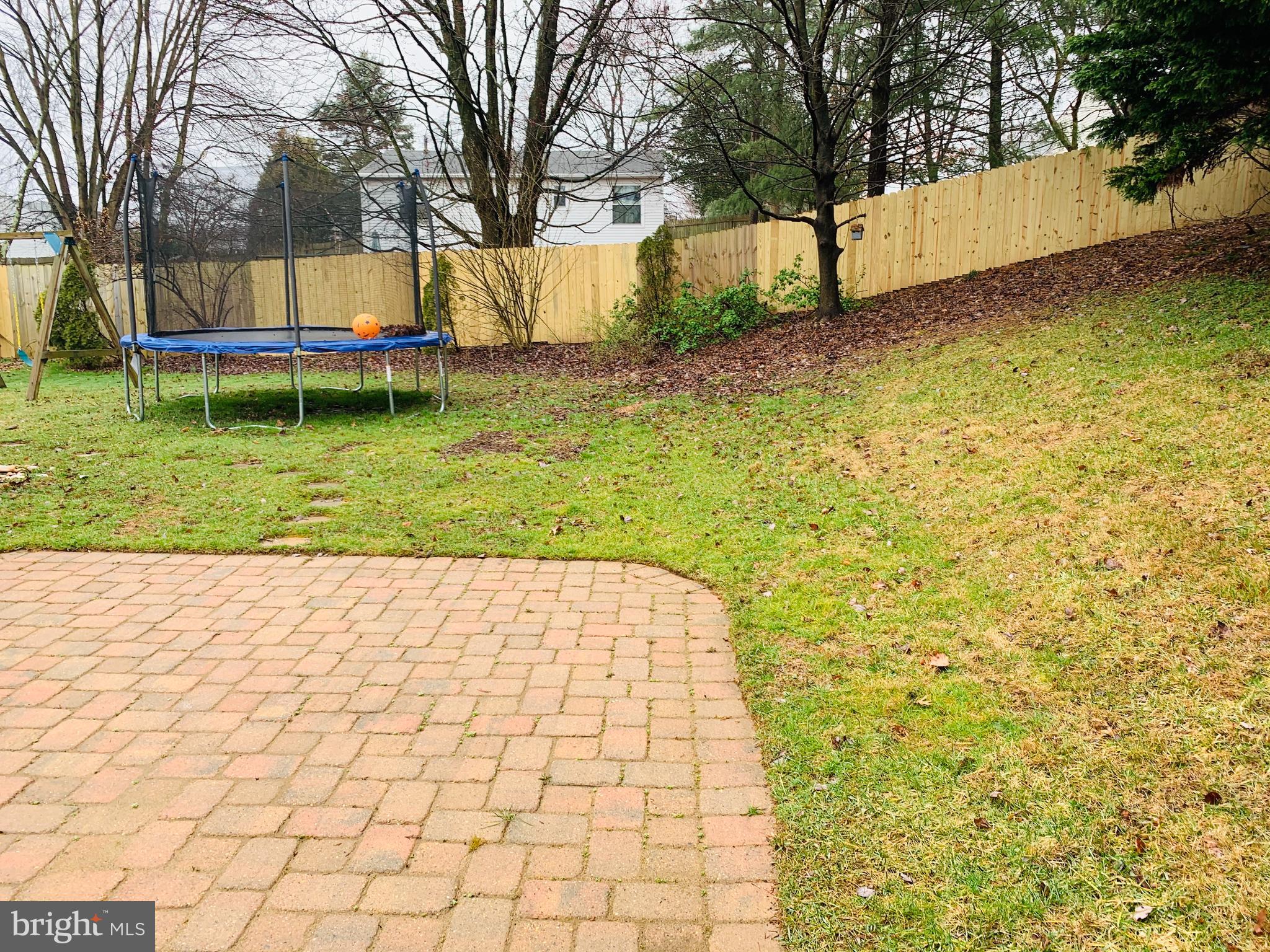 GREEN HILLS - Residential Lease