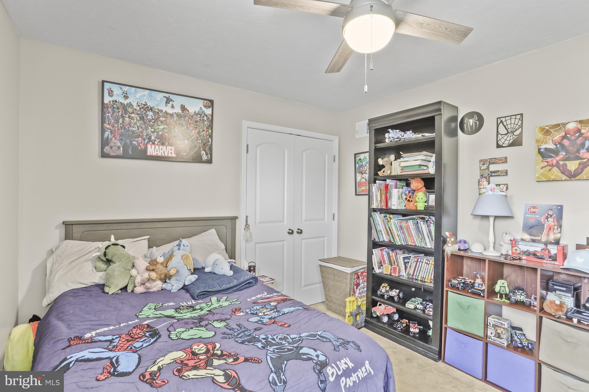 WHISPERING  RUN - Residential