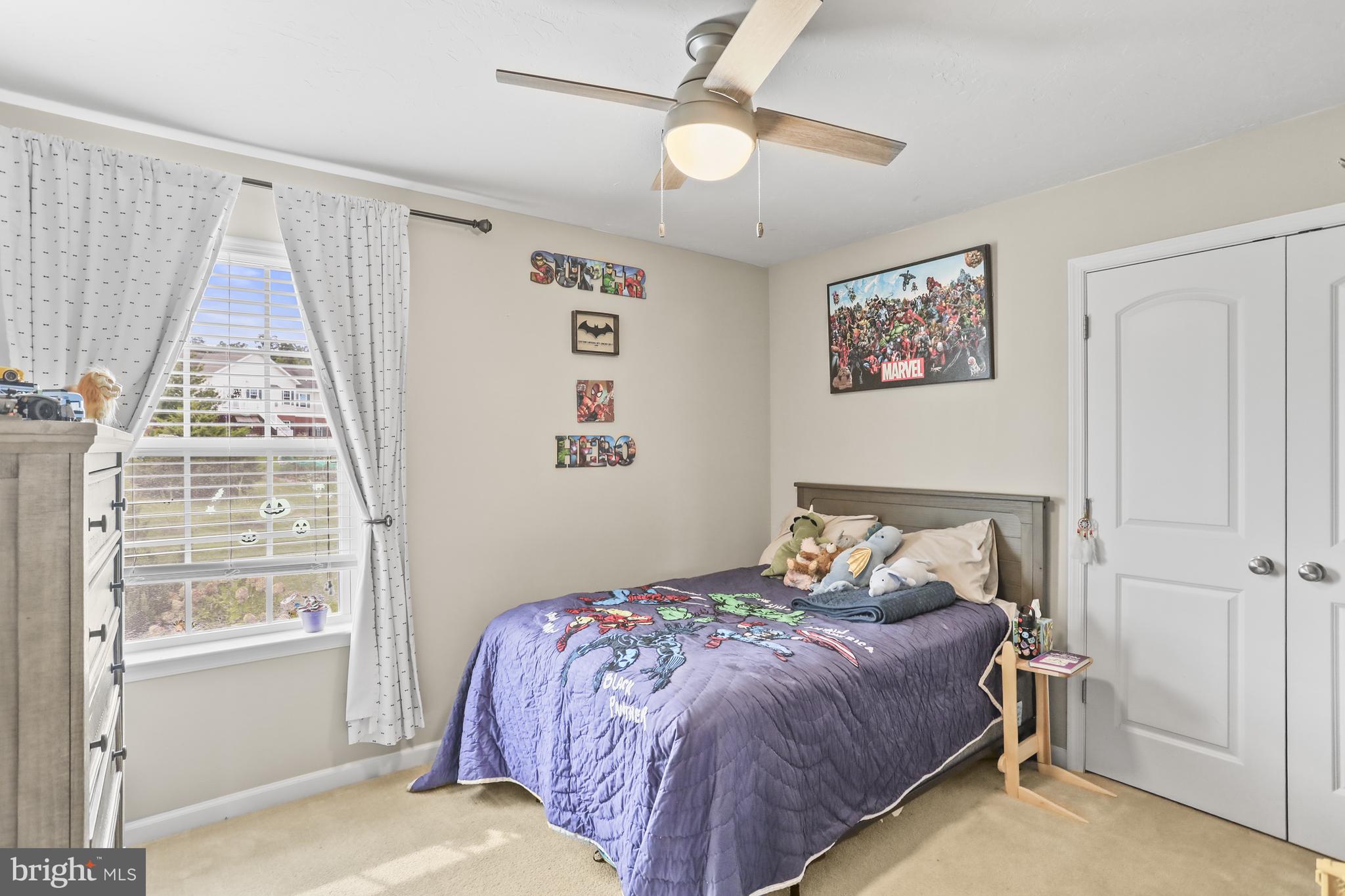 WHISPERING  RUN - Residential