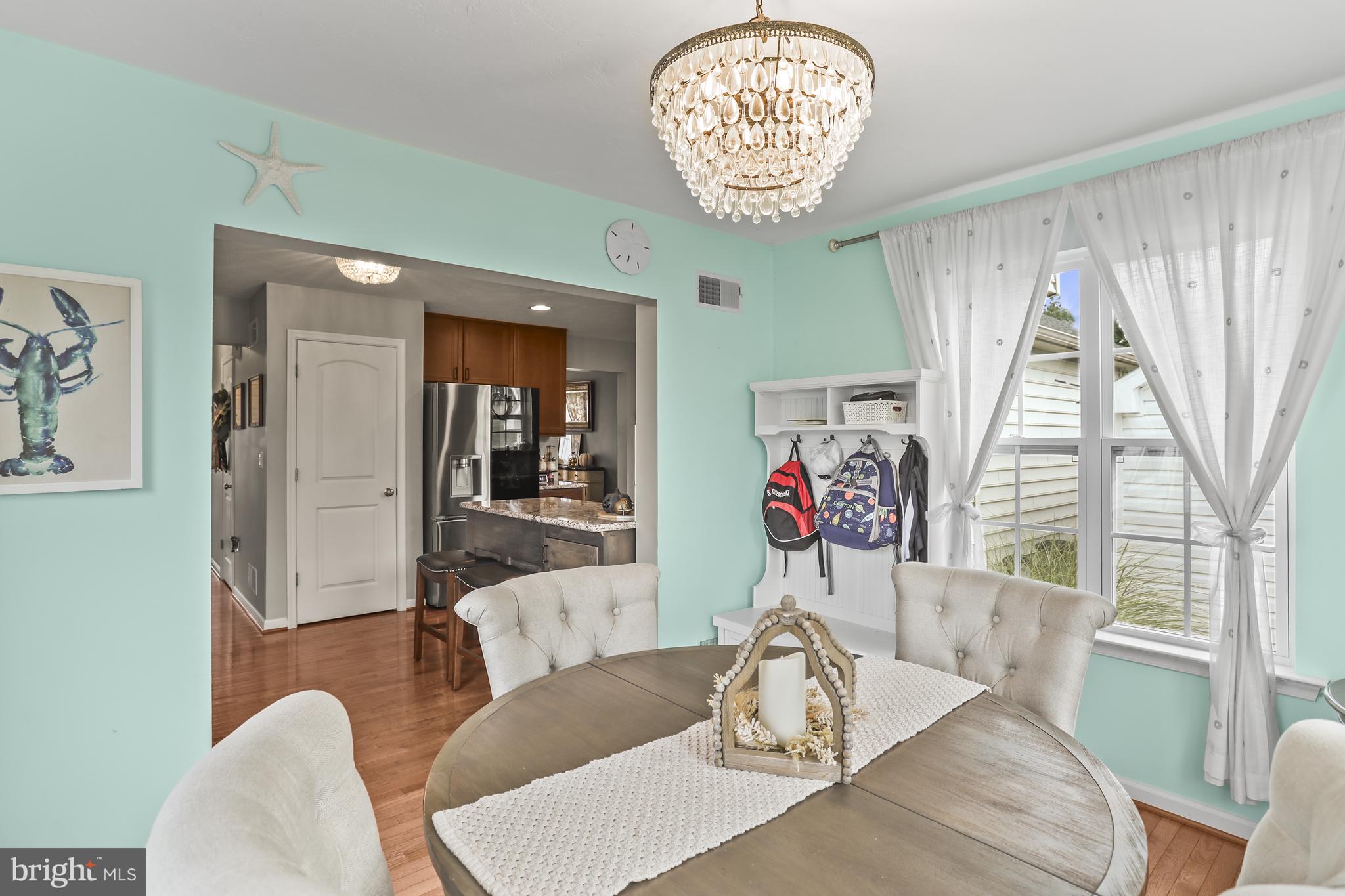 WHISPERING  RUN - Residential