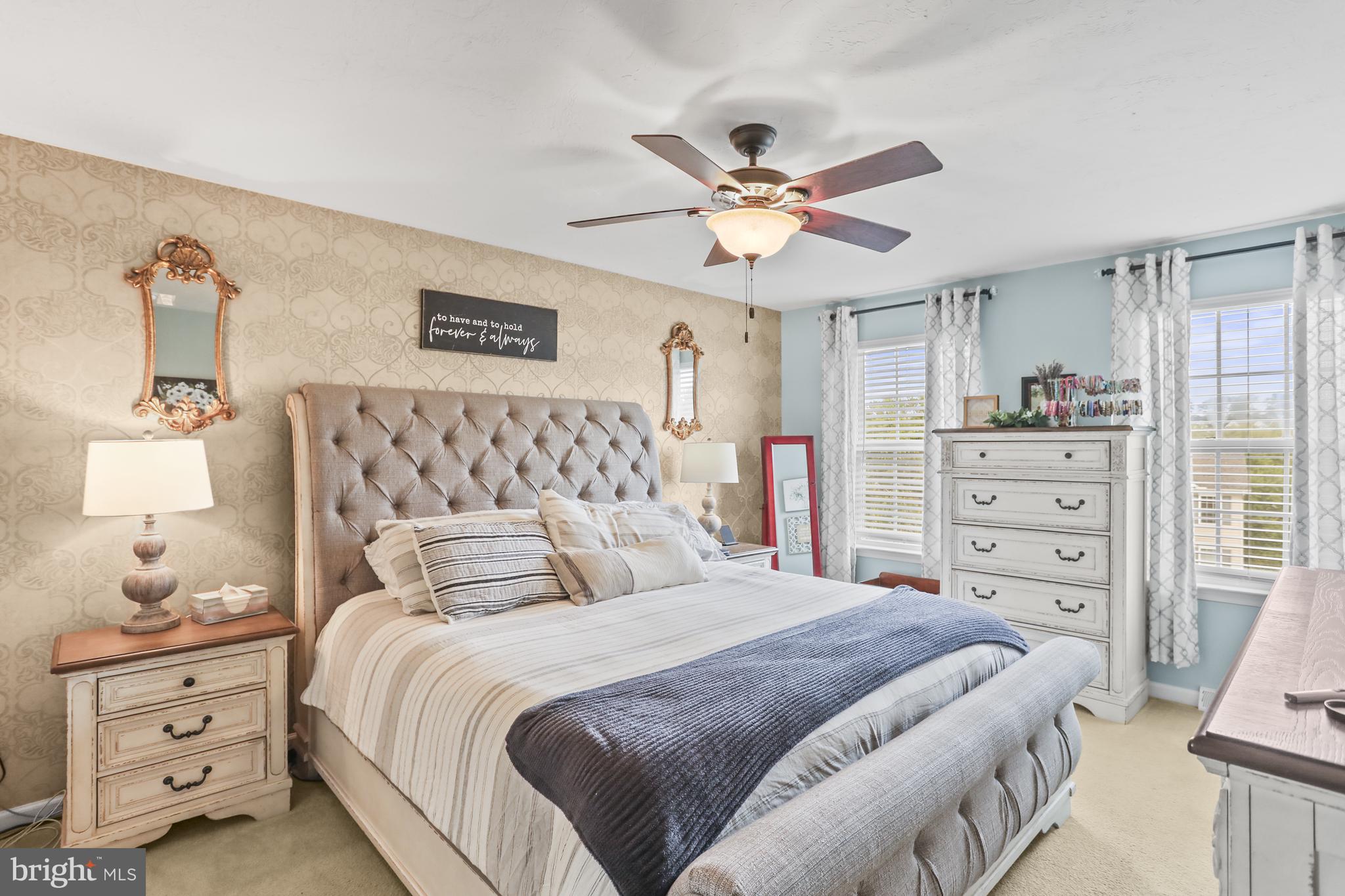 WHISPERING  RUN - Residential