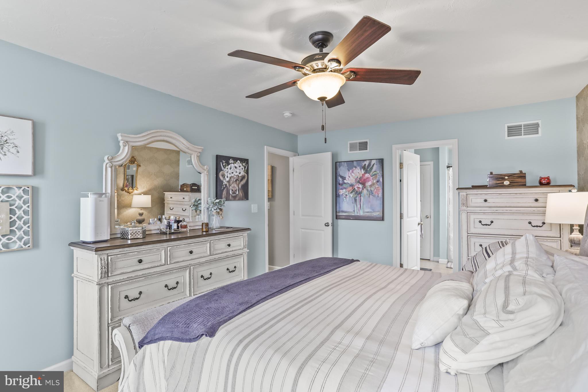 WHISPERING  RUN - Residential