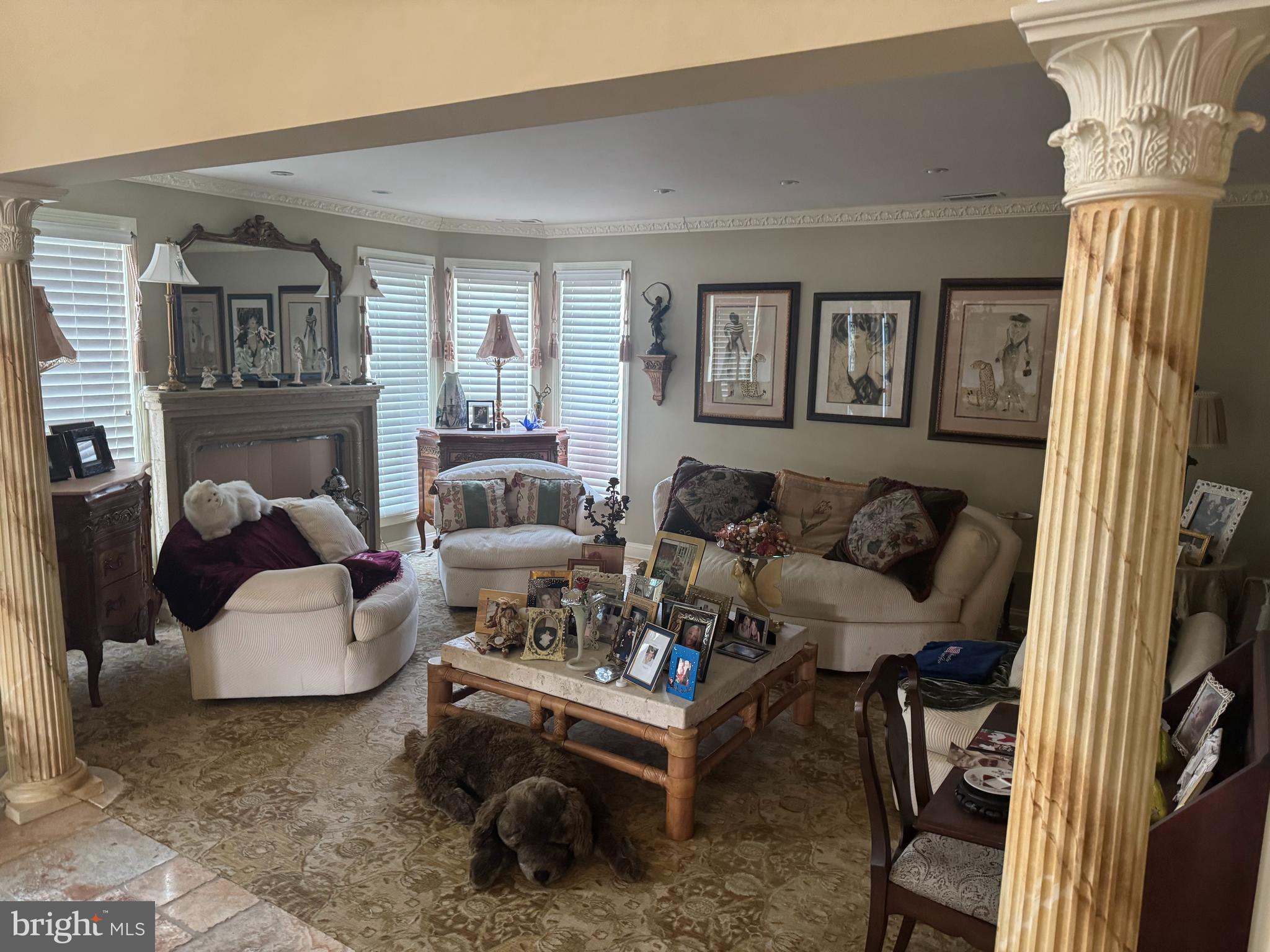 1704 SARATOGA COURT