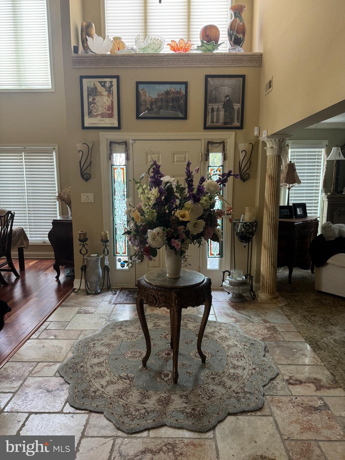1704 SARATOGA COURT