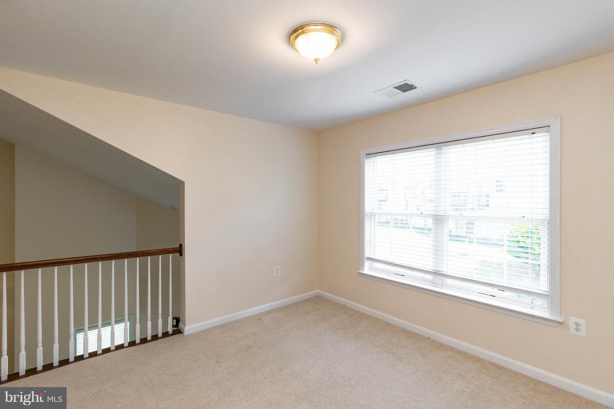 RIVER OAKS - Residential