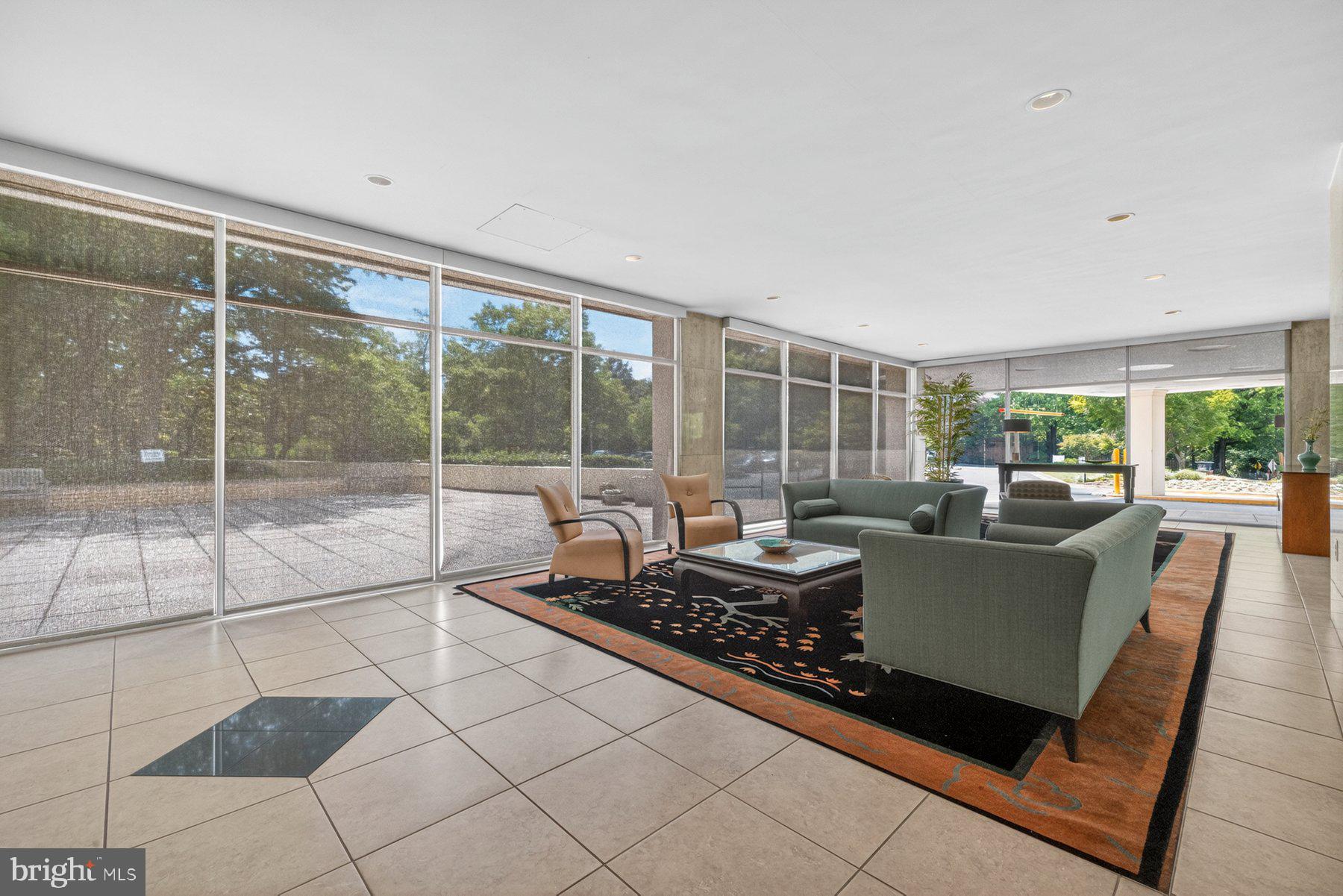 GROSVENOR PARK - Residential