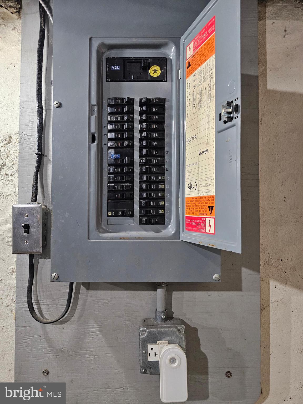 LEEDOM ESTS - Residential