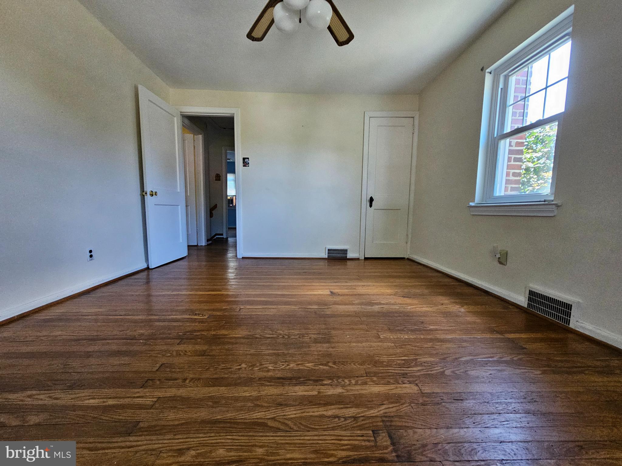 LEEDOM ESTS - Residential