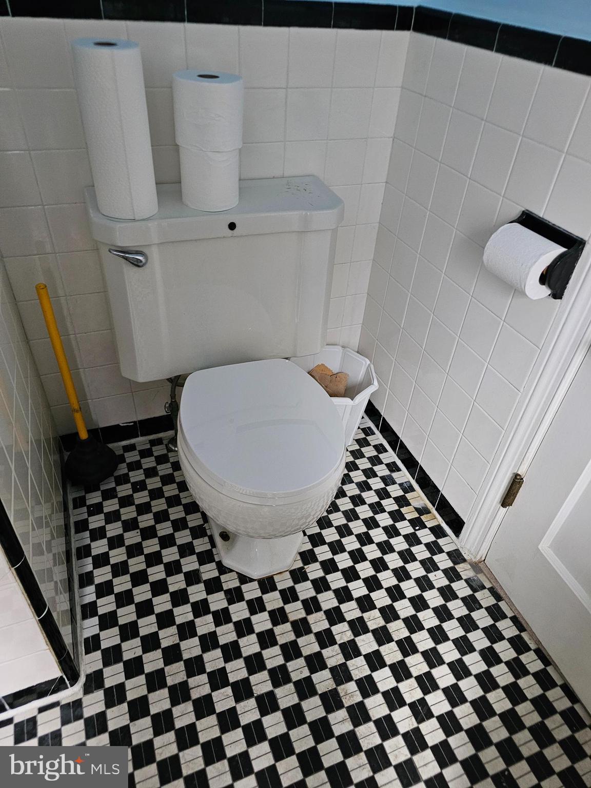 LEEDOM ESTS - Residential