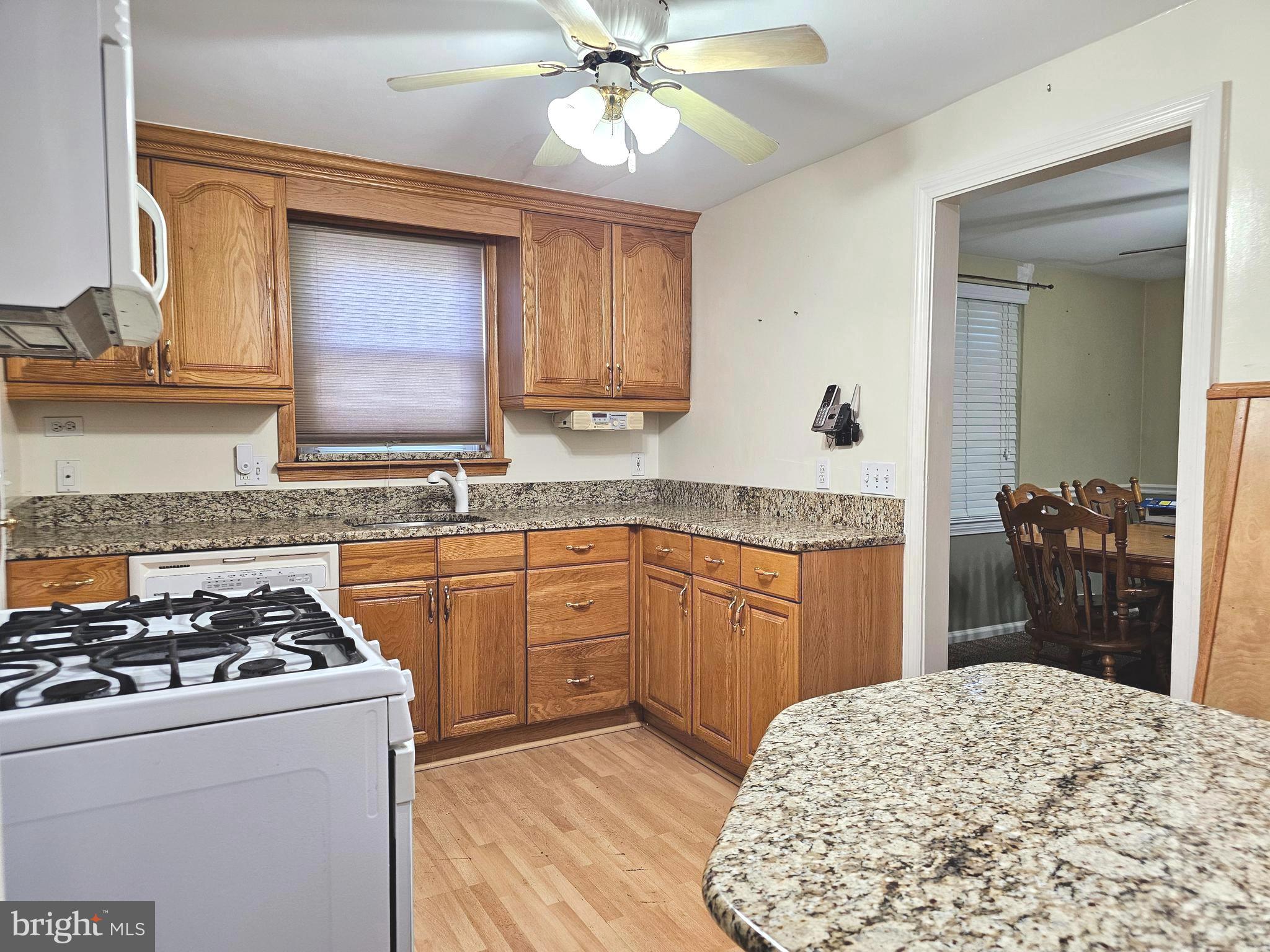 LEEDOM ESTS - Residential