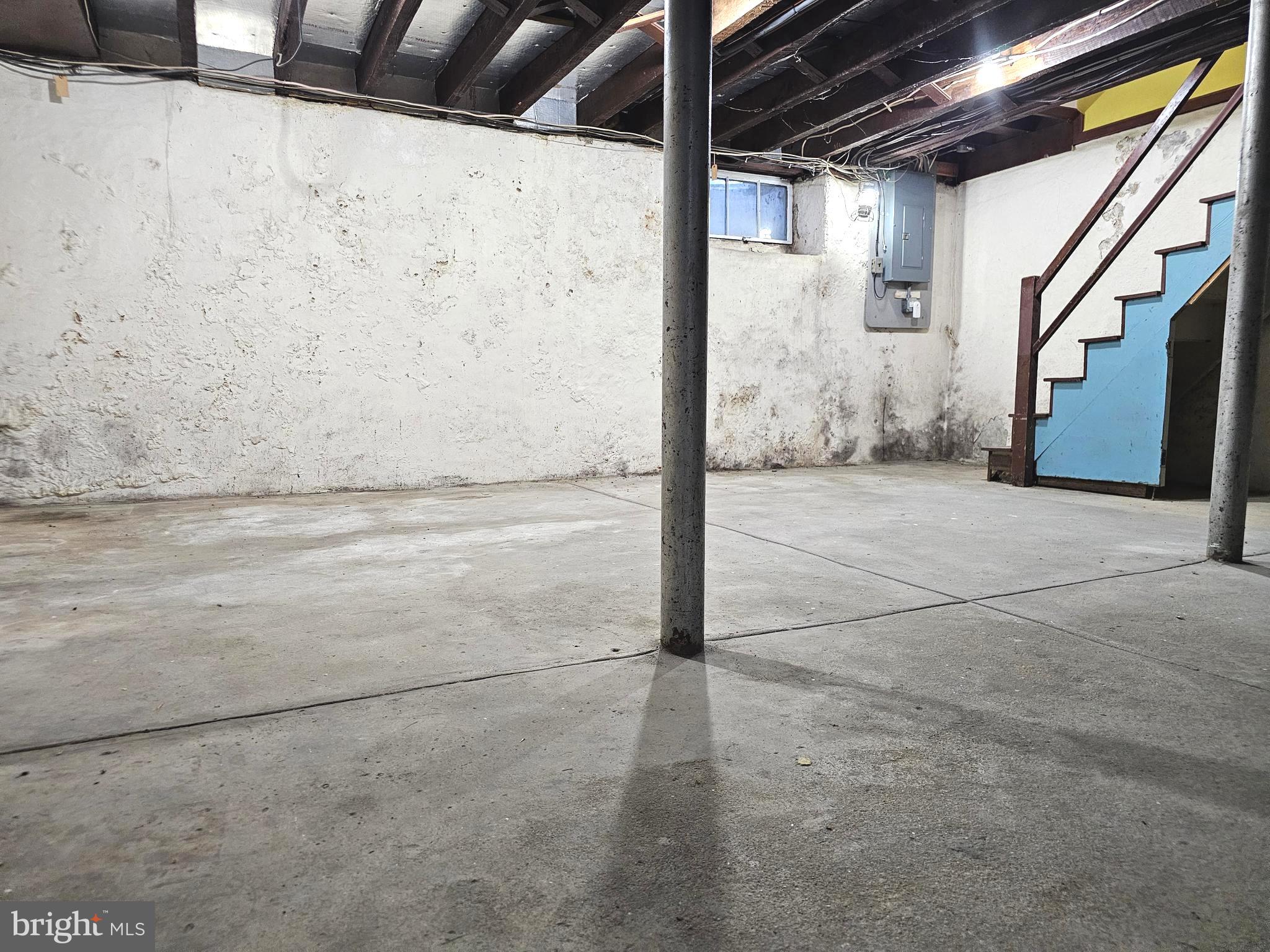 LEEDOM ESTS - Residential