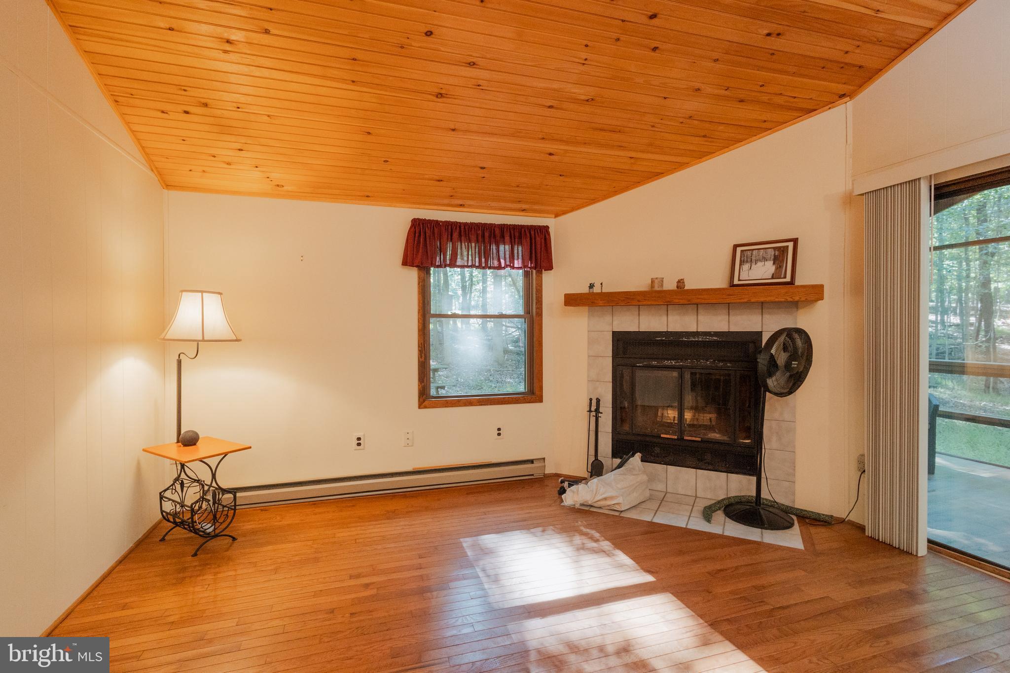 THE WOODS - Residential