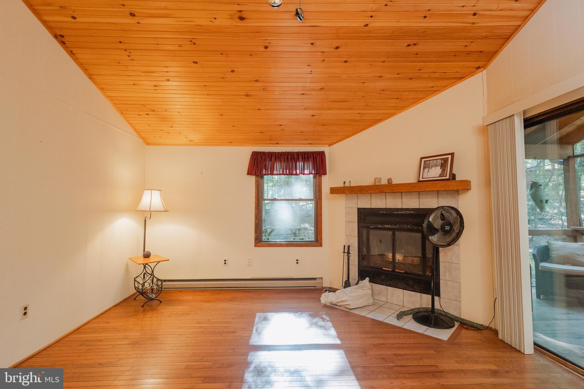 THE WOODS - Residential