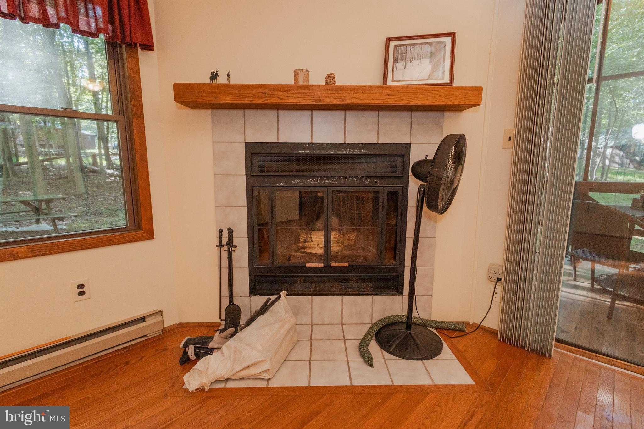 THE WOODS - Residential