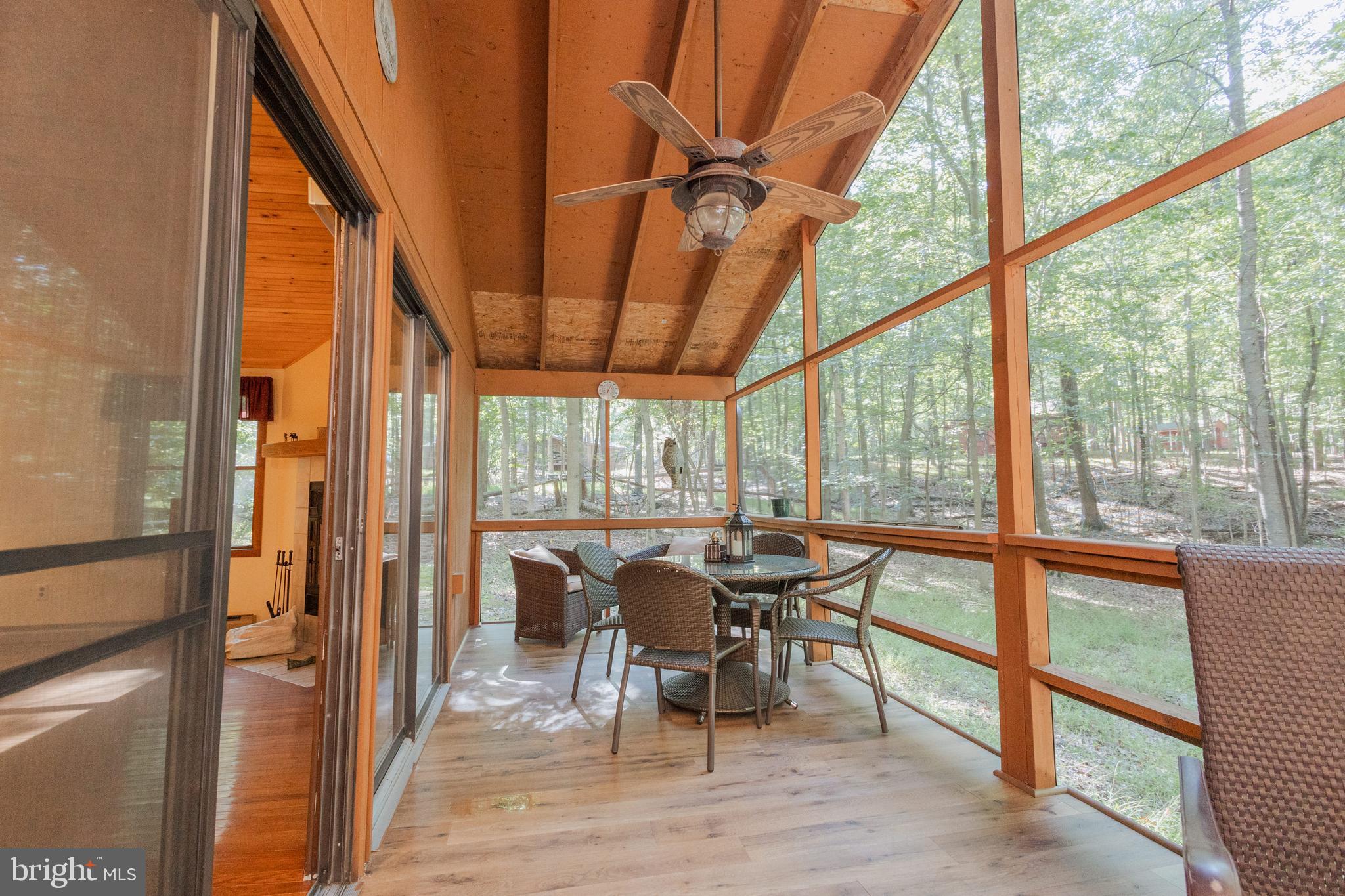 THE WOODS - Residential