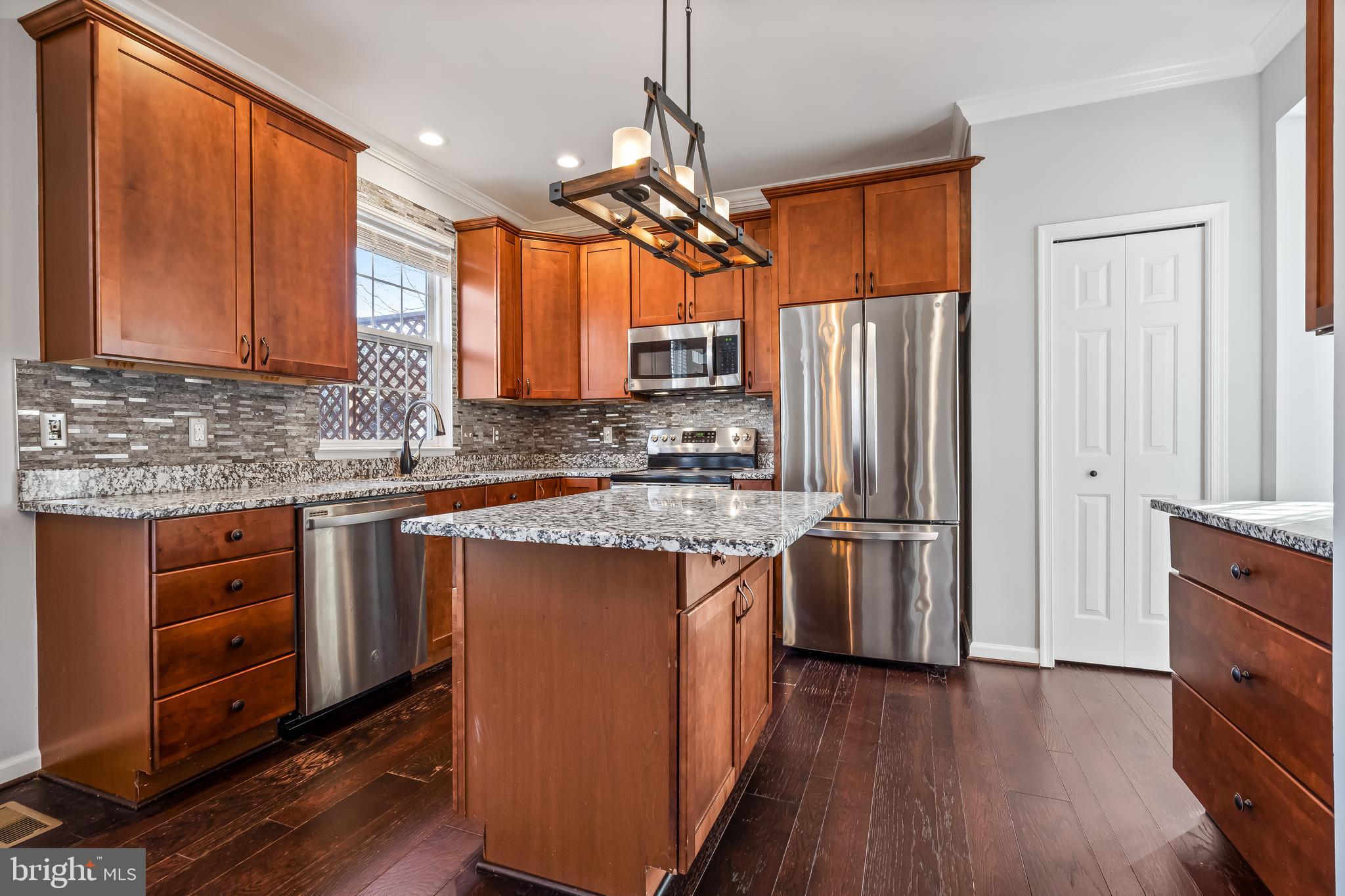 SOUTH RIDING - Residential Lease