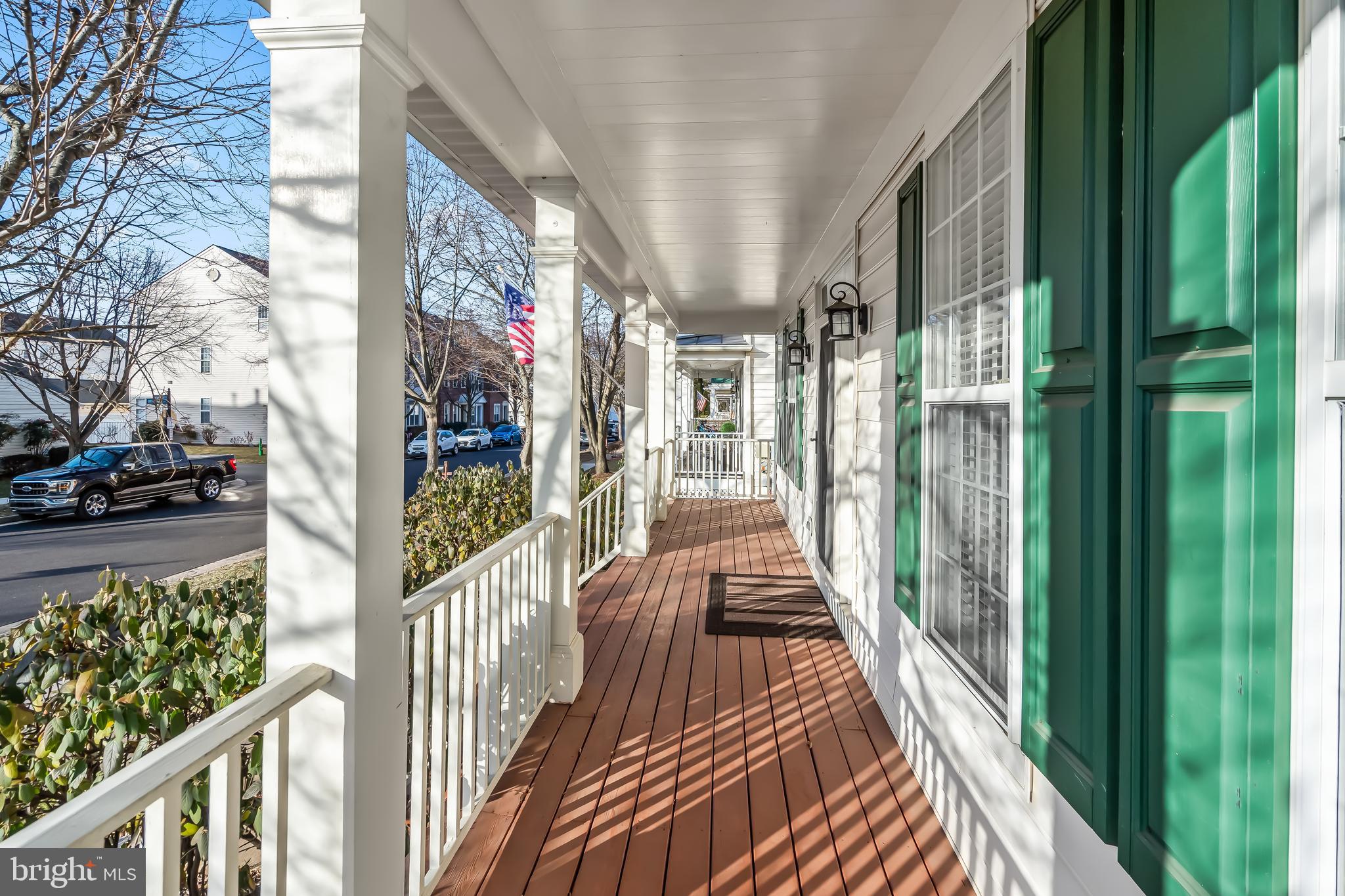 SOUTH RIDING - Residential Lease