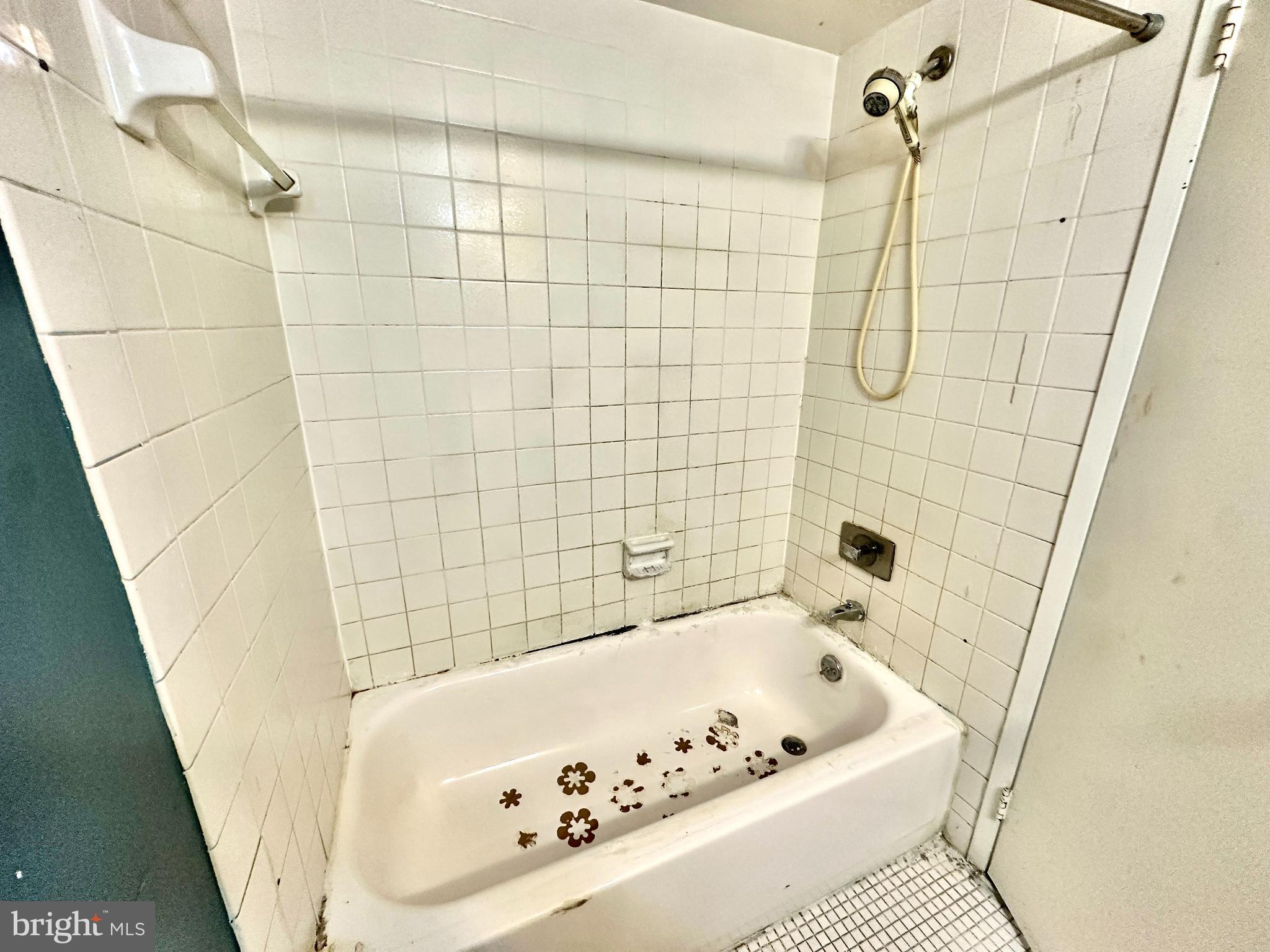 TEMPLETON OF ALEXANDRIA - Residential