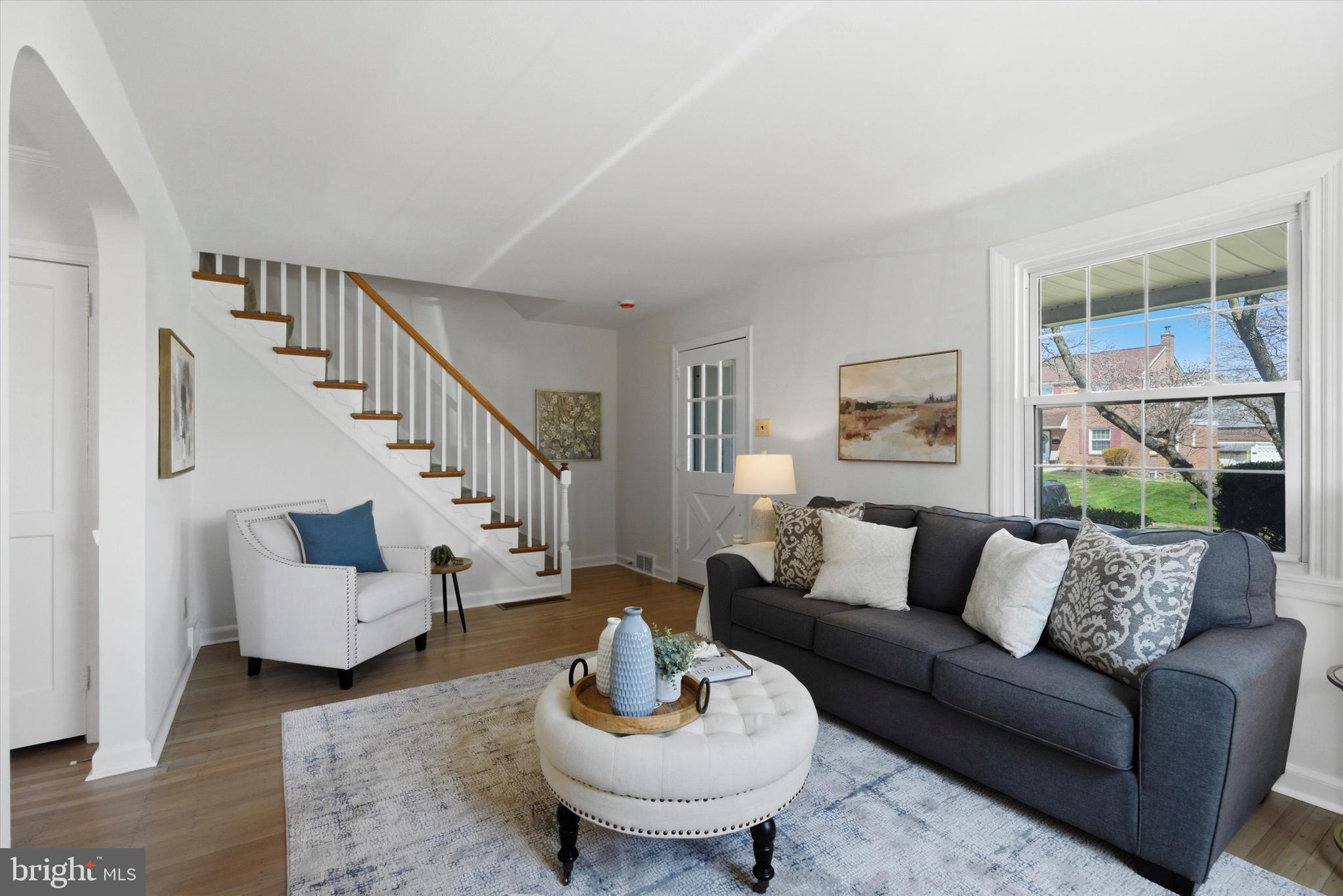 WOODMERE PARK - Residential