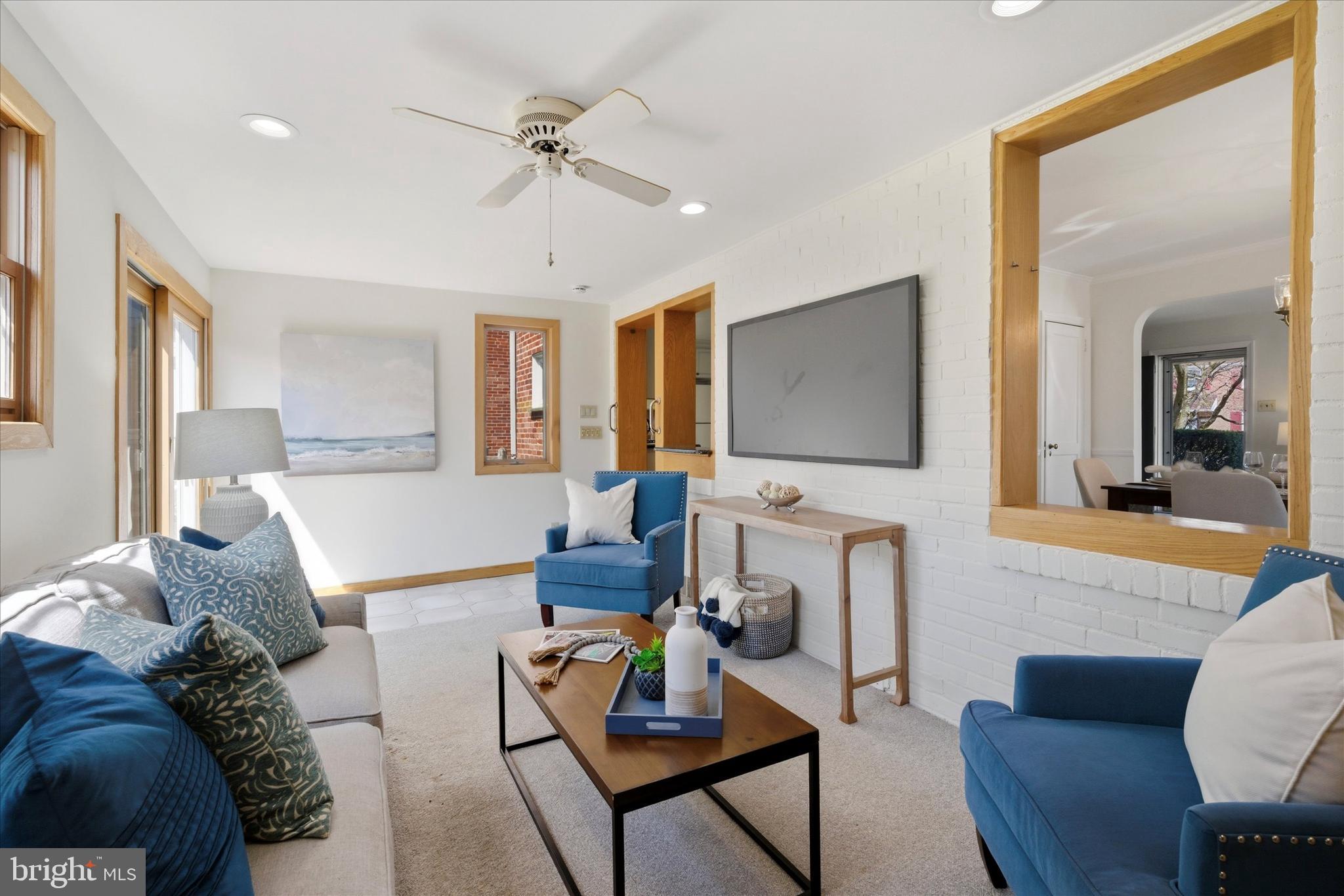 WOODMERE PARK - Residential