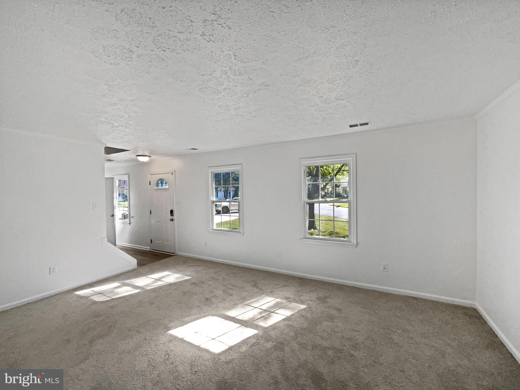 2337 VALE COURT