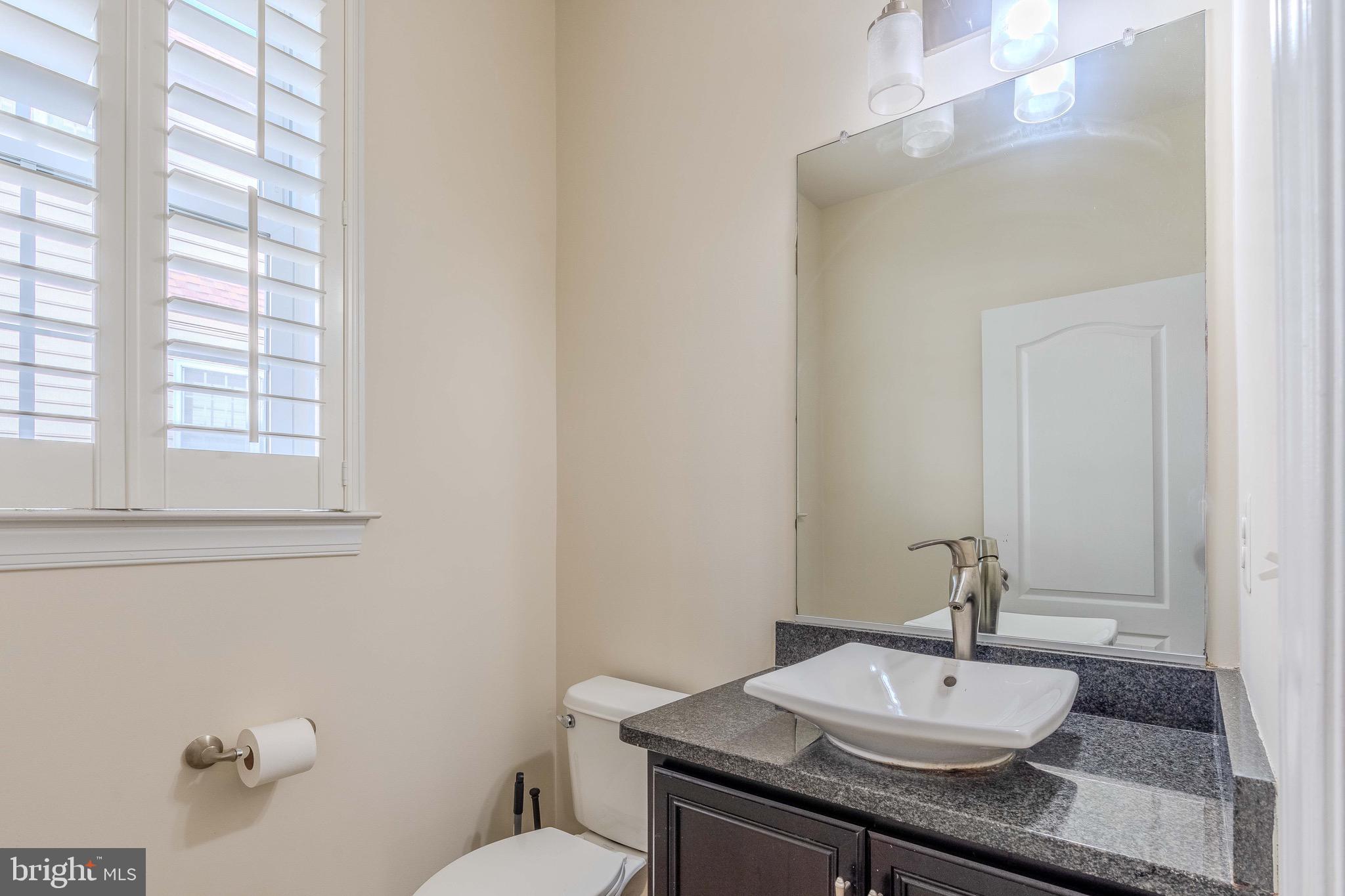 DOMINION VALLEY COUNTRY CLUB - Residential Lease