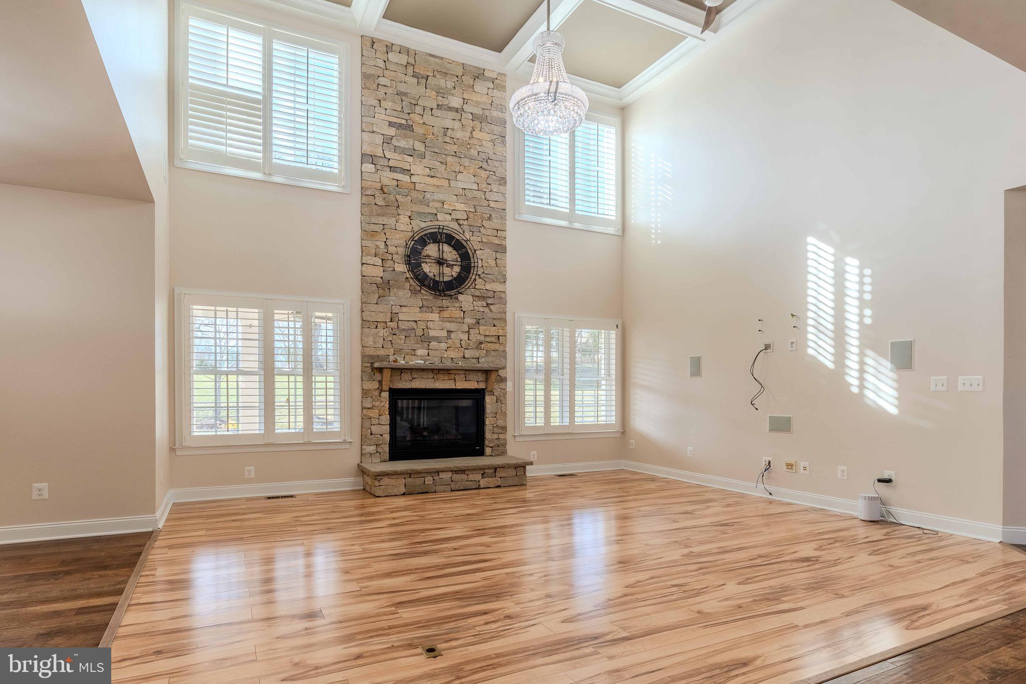 DOMINION VALLEY COUNTRY CLUB - Residential Lease